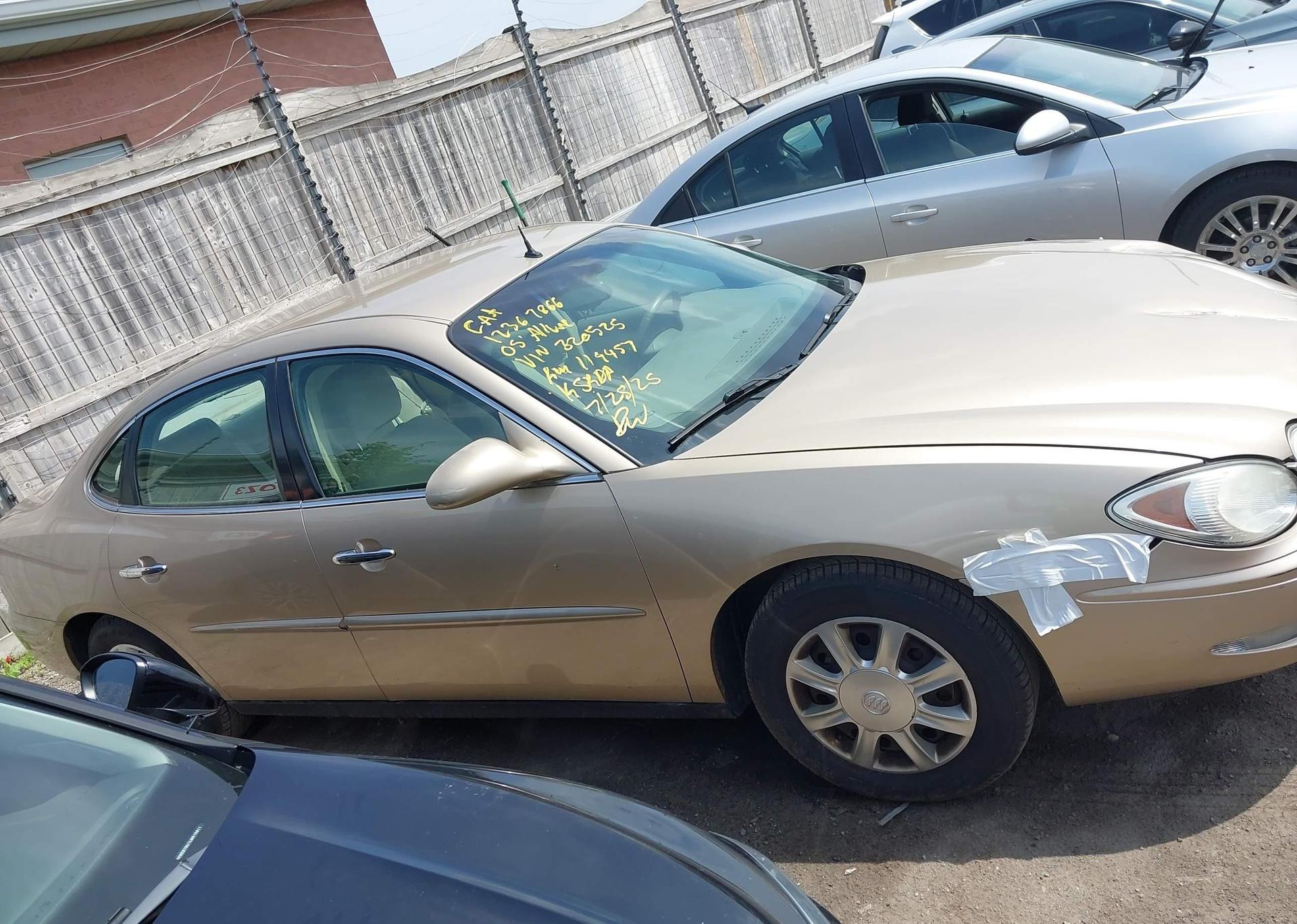 2005 BUICK ALLURE CX