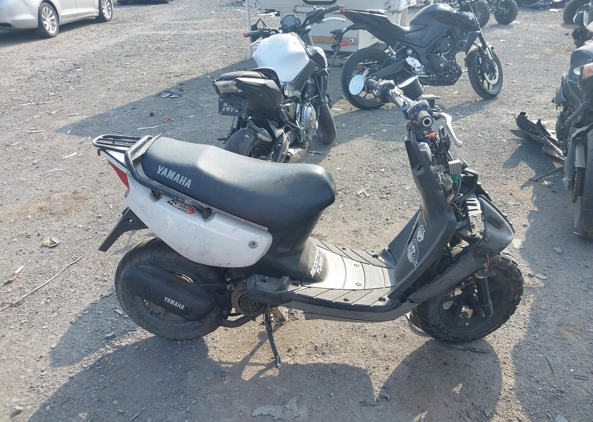 2010 YAMAHA YW50