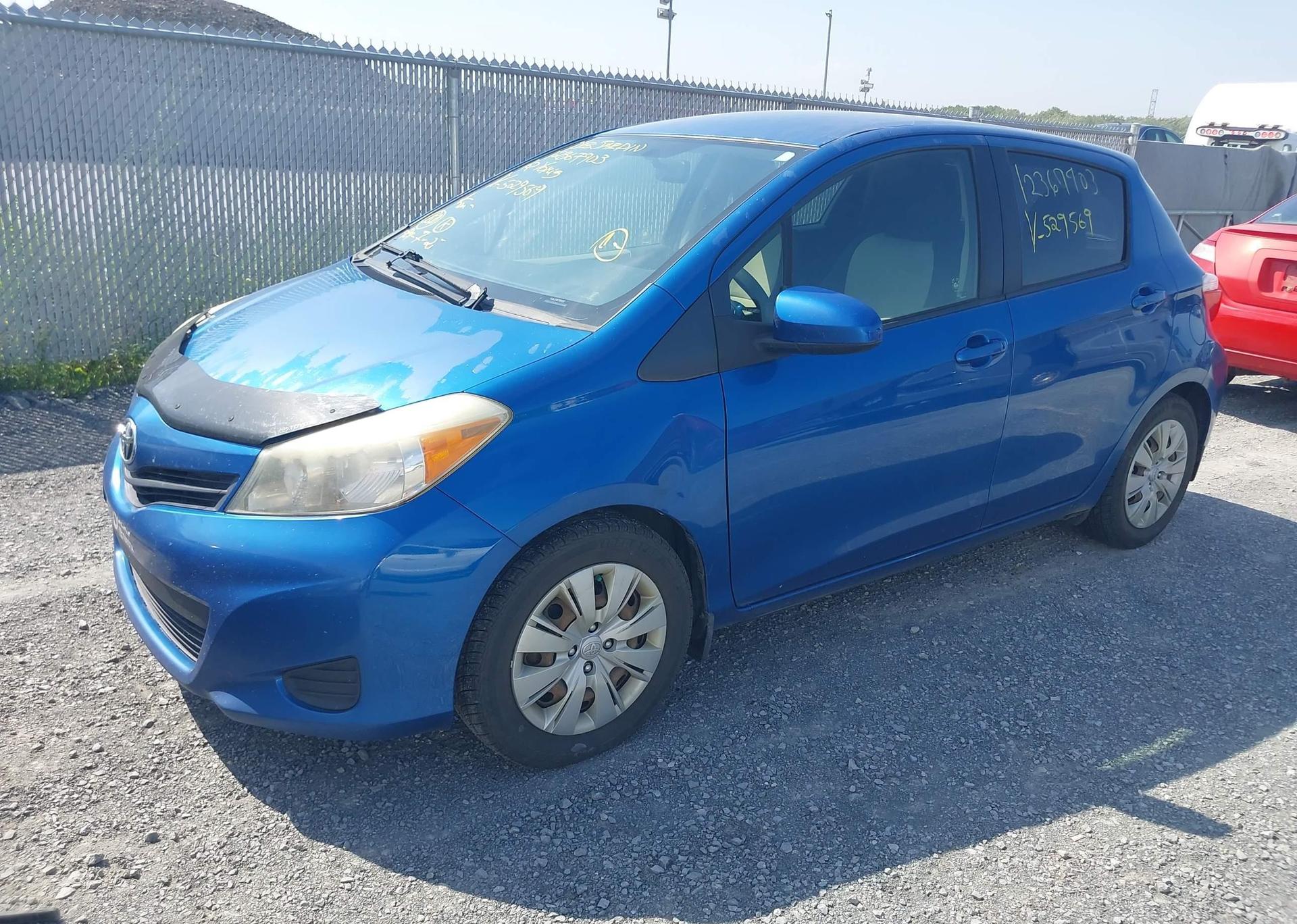 2012 TOYOTA YARIS