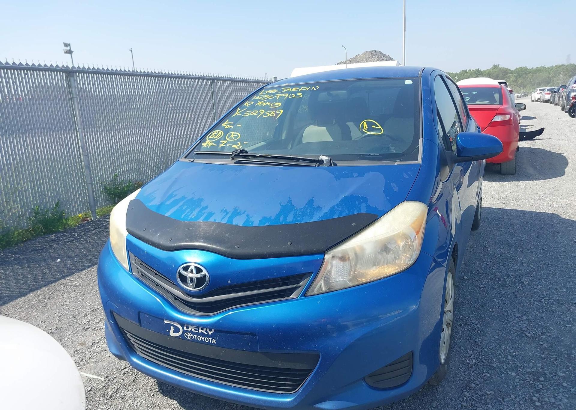 2012 TOYOTA YARIS