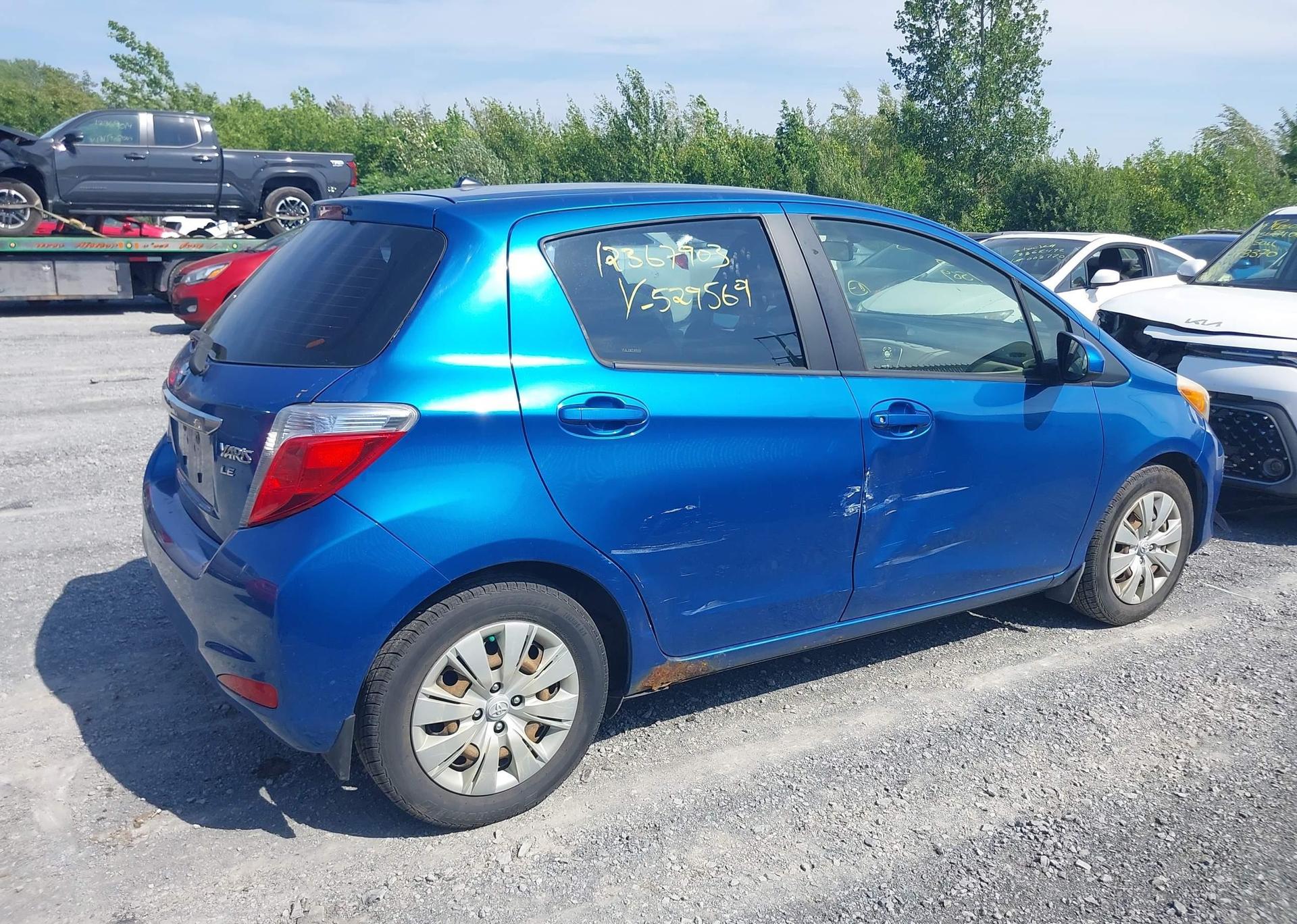 2012 TOYOTA YARIS