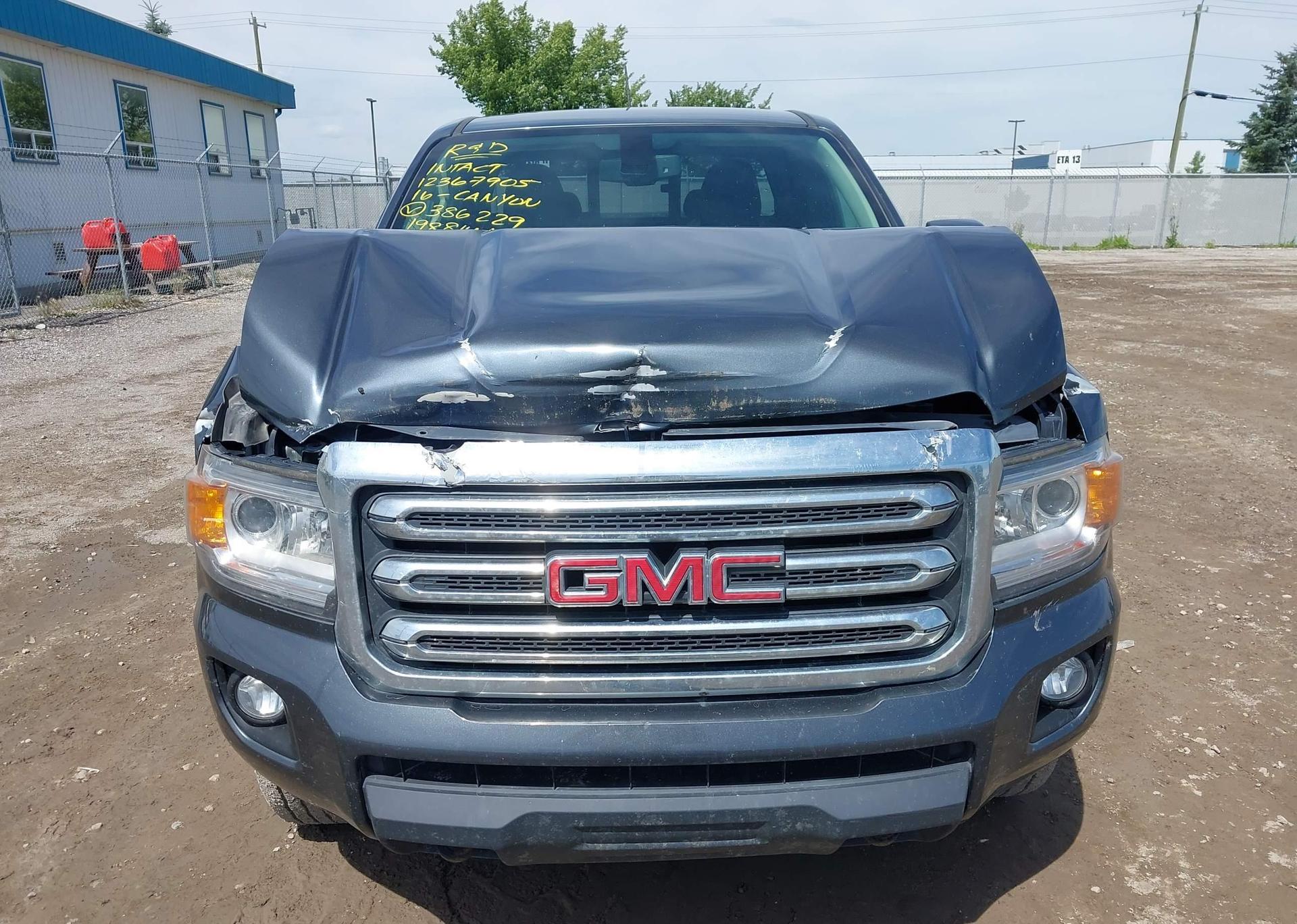 2016 GMC CANYON SLE