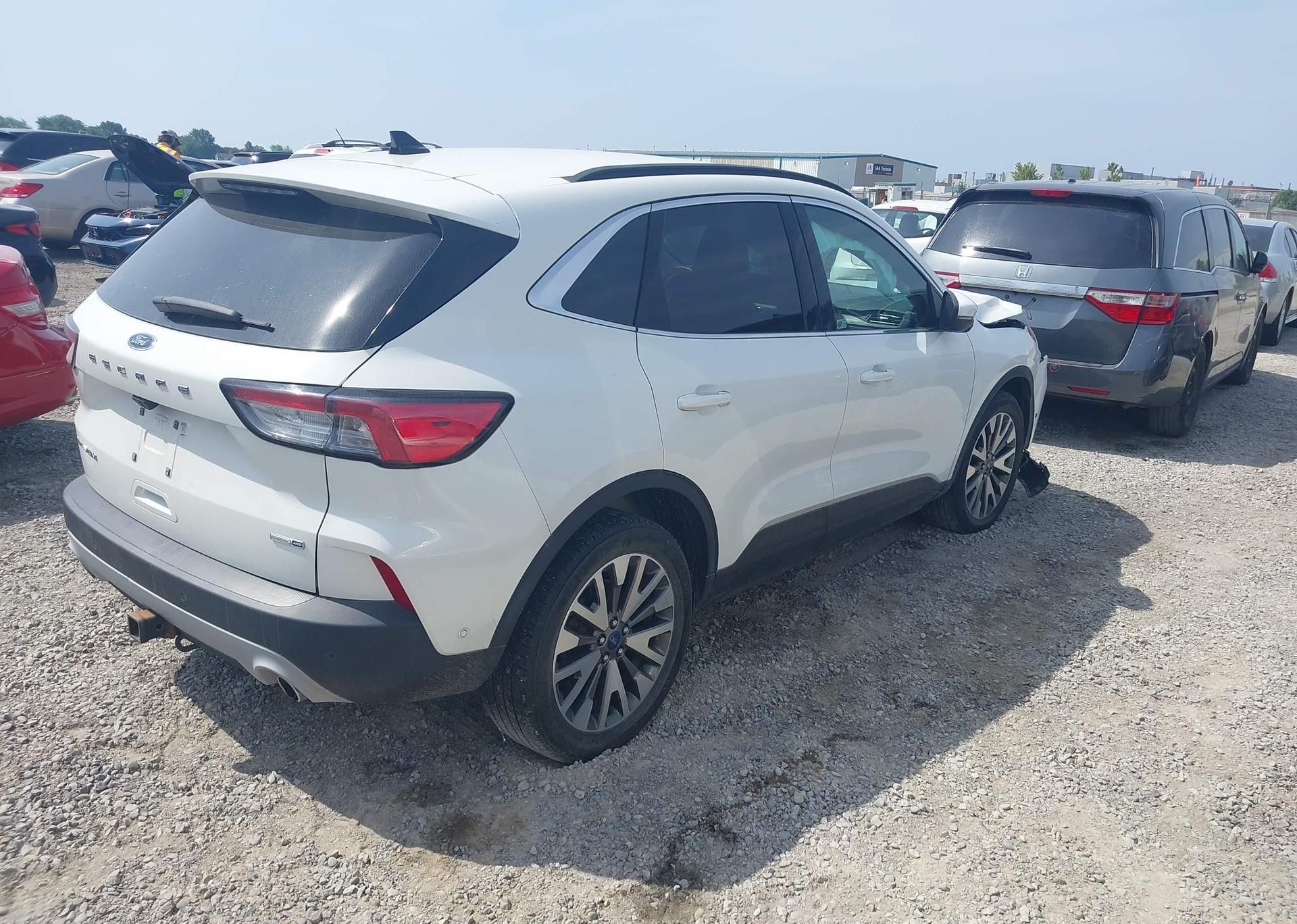 2020 FORD ESCAPE TITANIUM