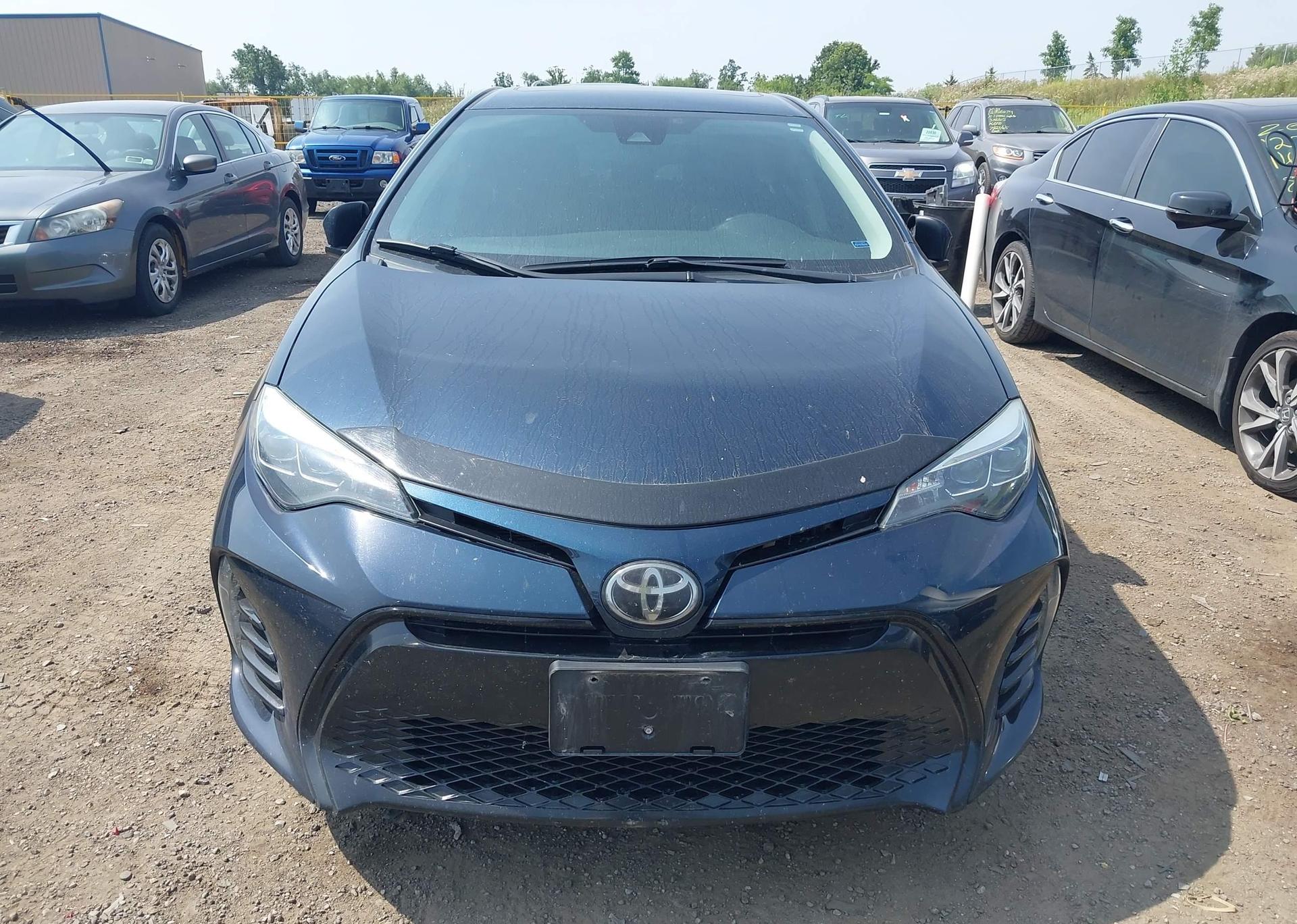 2018 TOYOTA COROLLA SE
