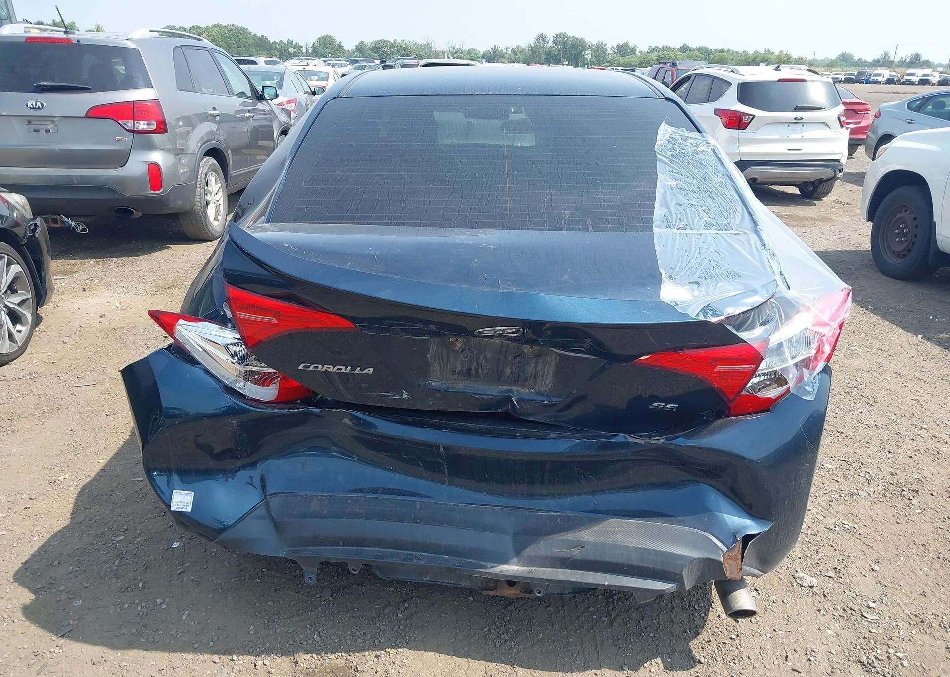 2018 TOYOTA COROLLA SE