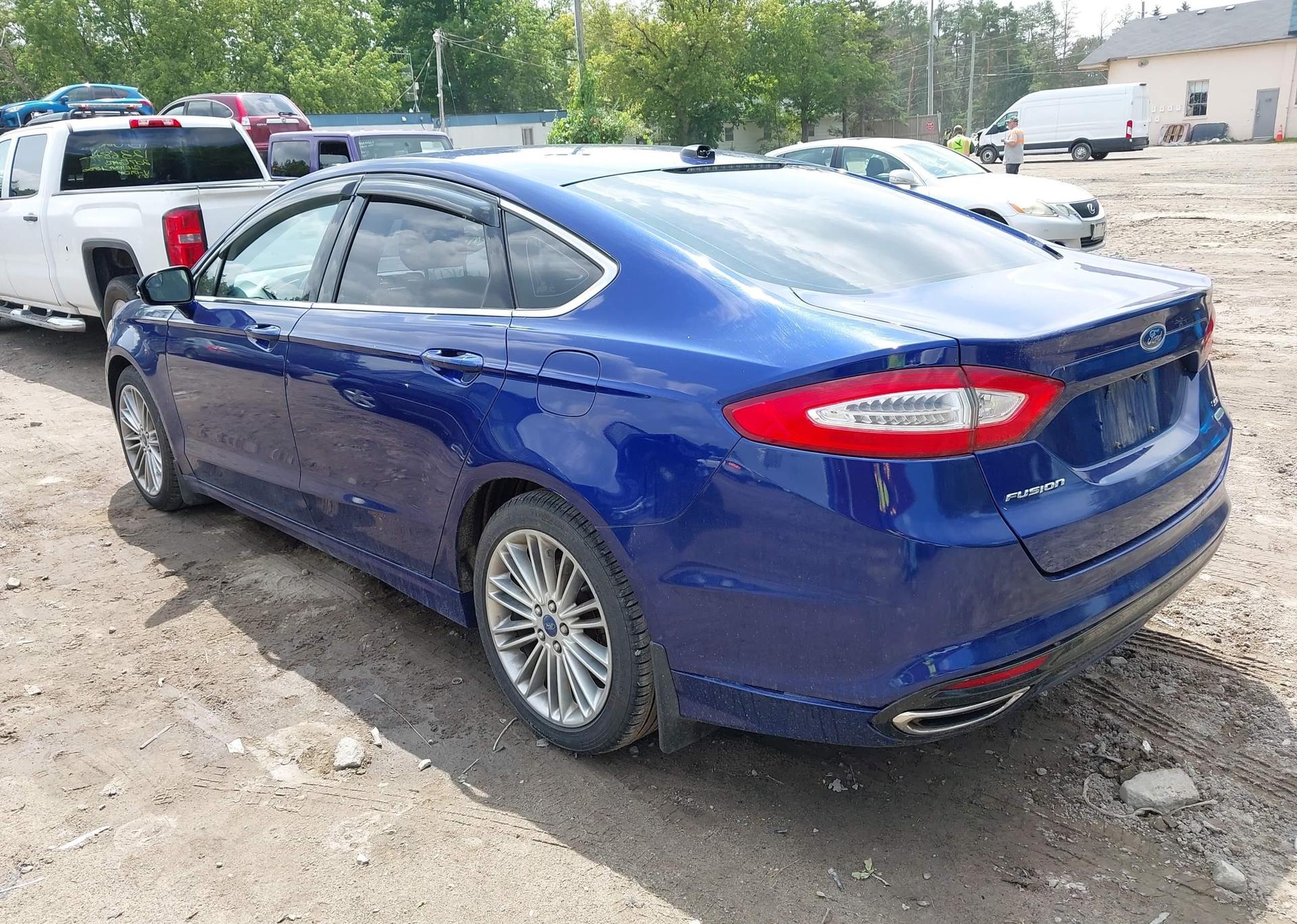 2013 FORD FUSION SE
