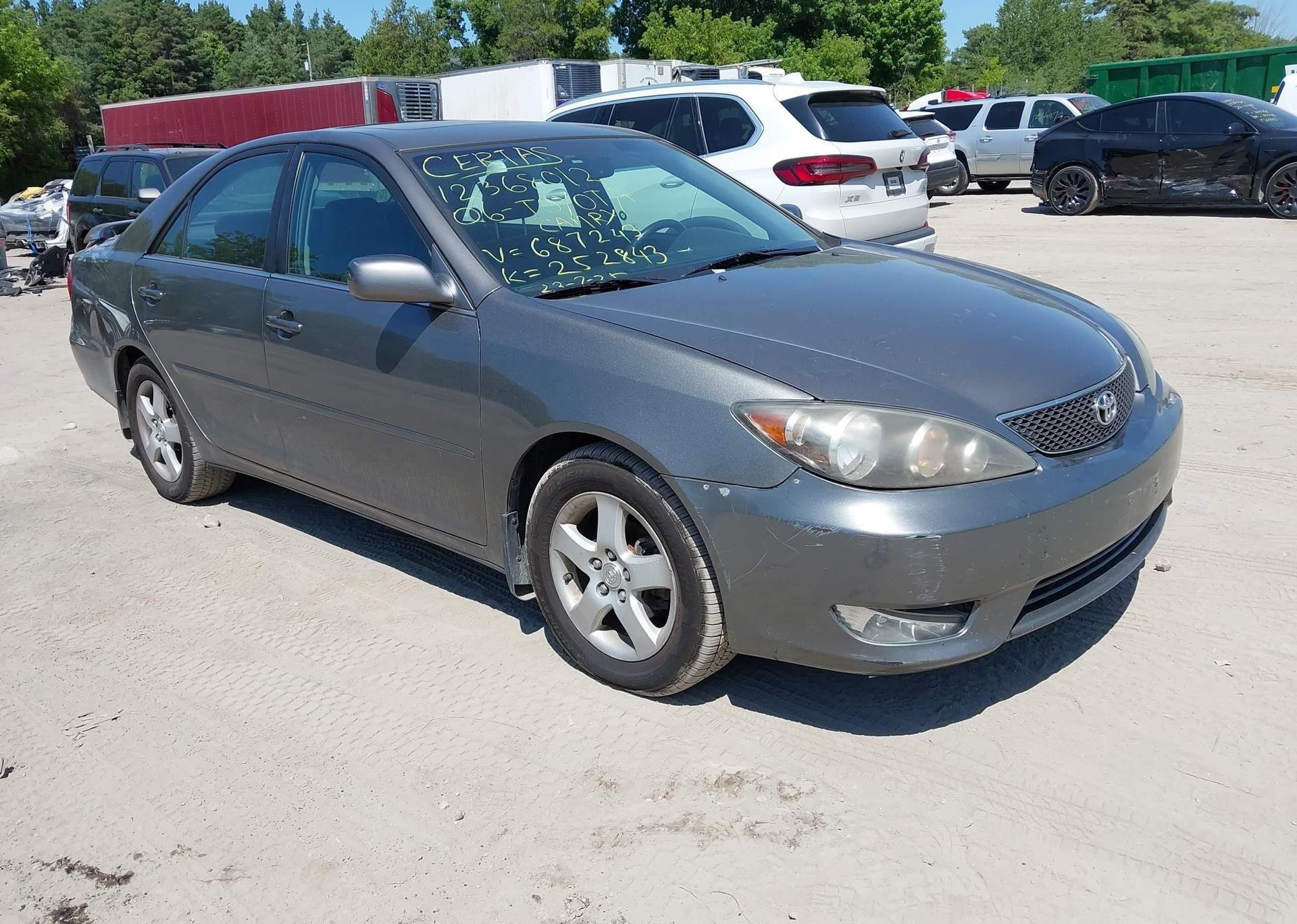 2006 TOYOTA CAMRY LE