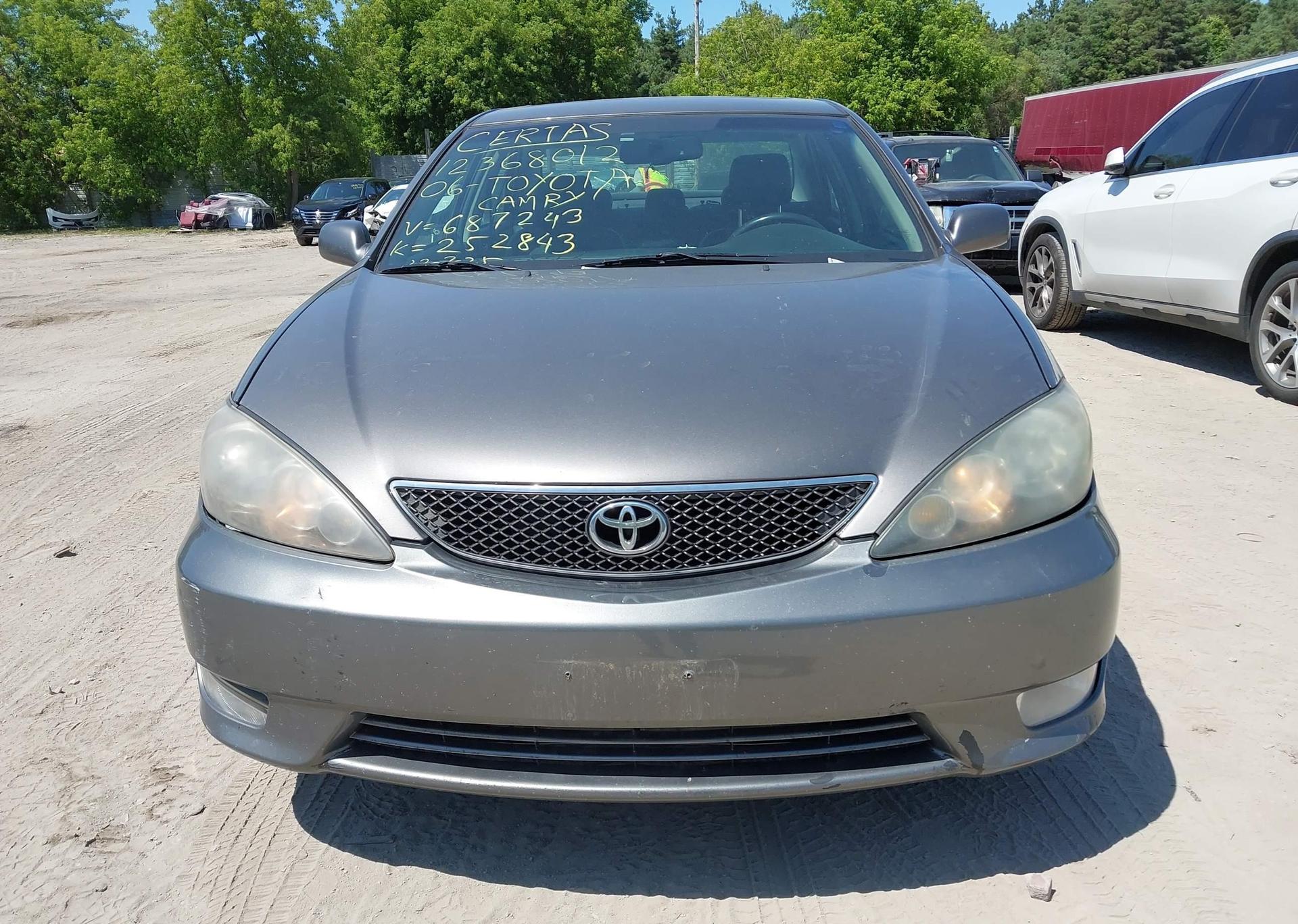 2006 TOYOTA CAMRY LE