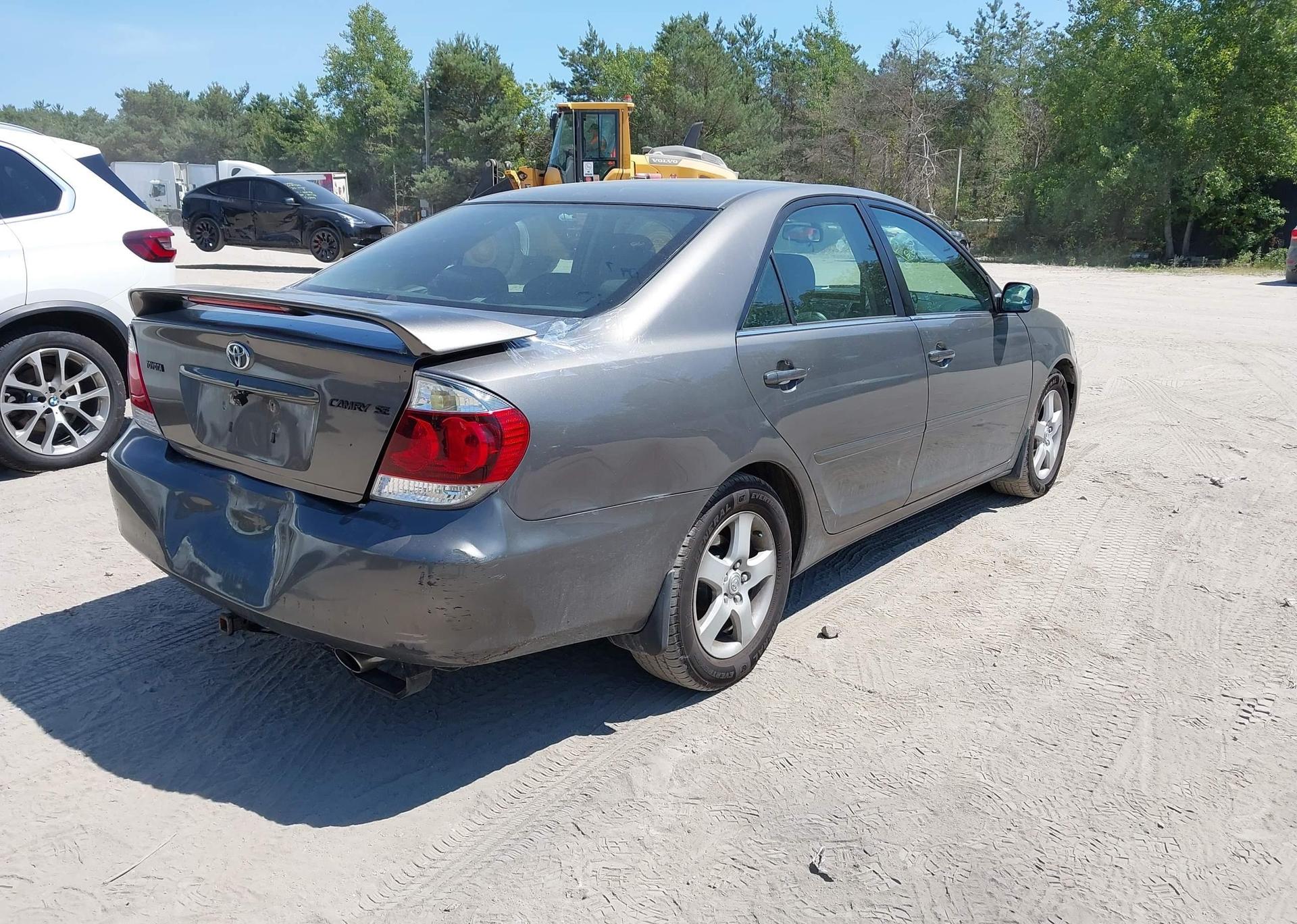 2006 TOYOTA CAMRY LE