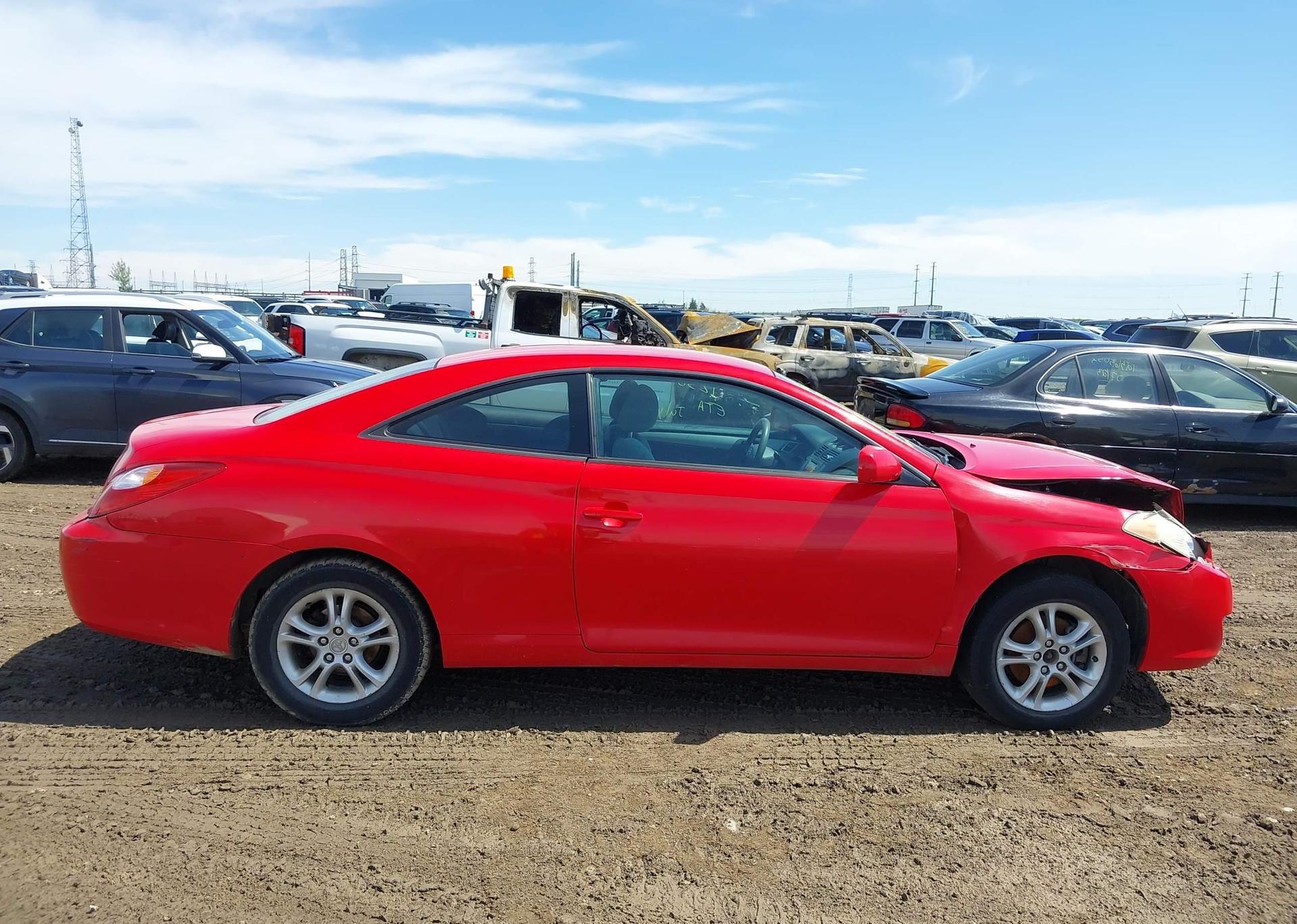 2004 TOYOTA CAMRY SOLARA SE