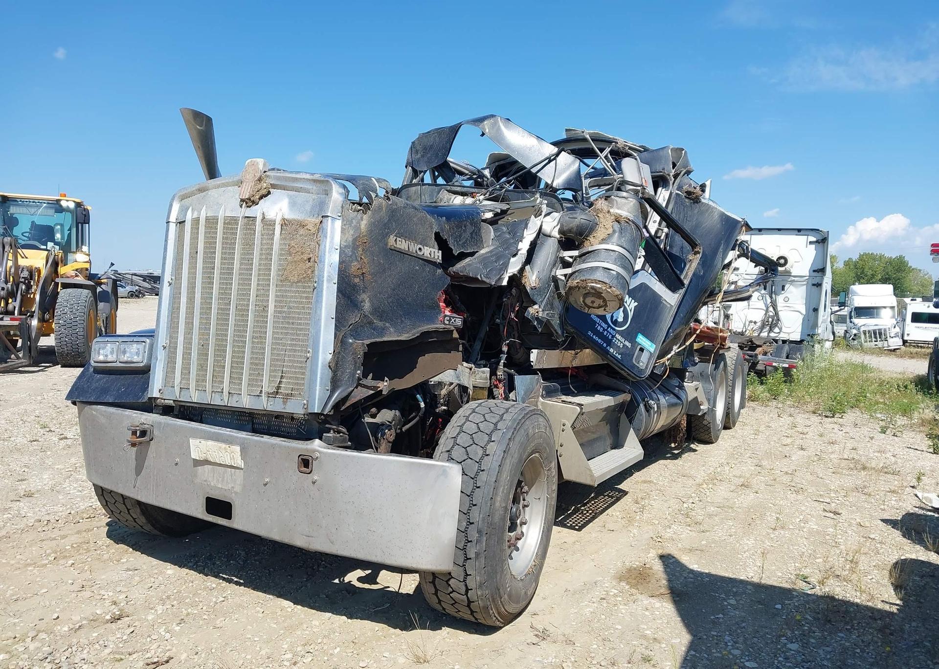 2019 KENWORTH W900