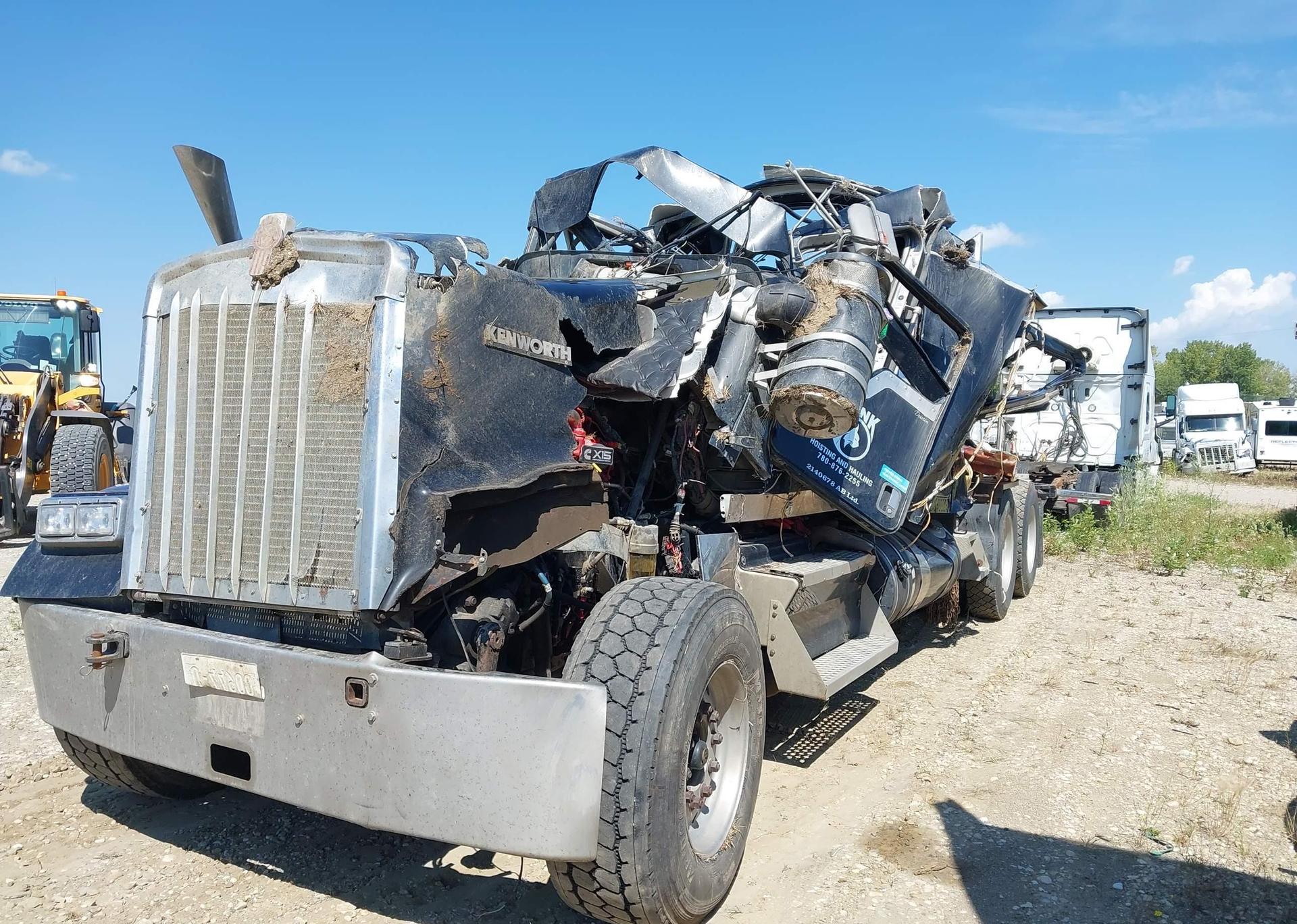 2019 KENWORTH W900
