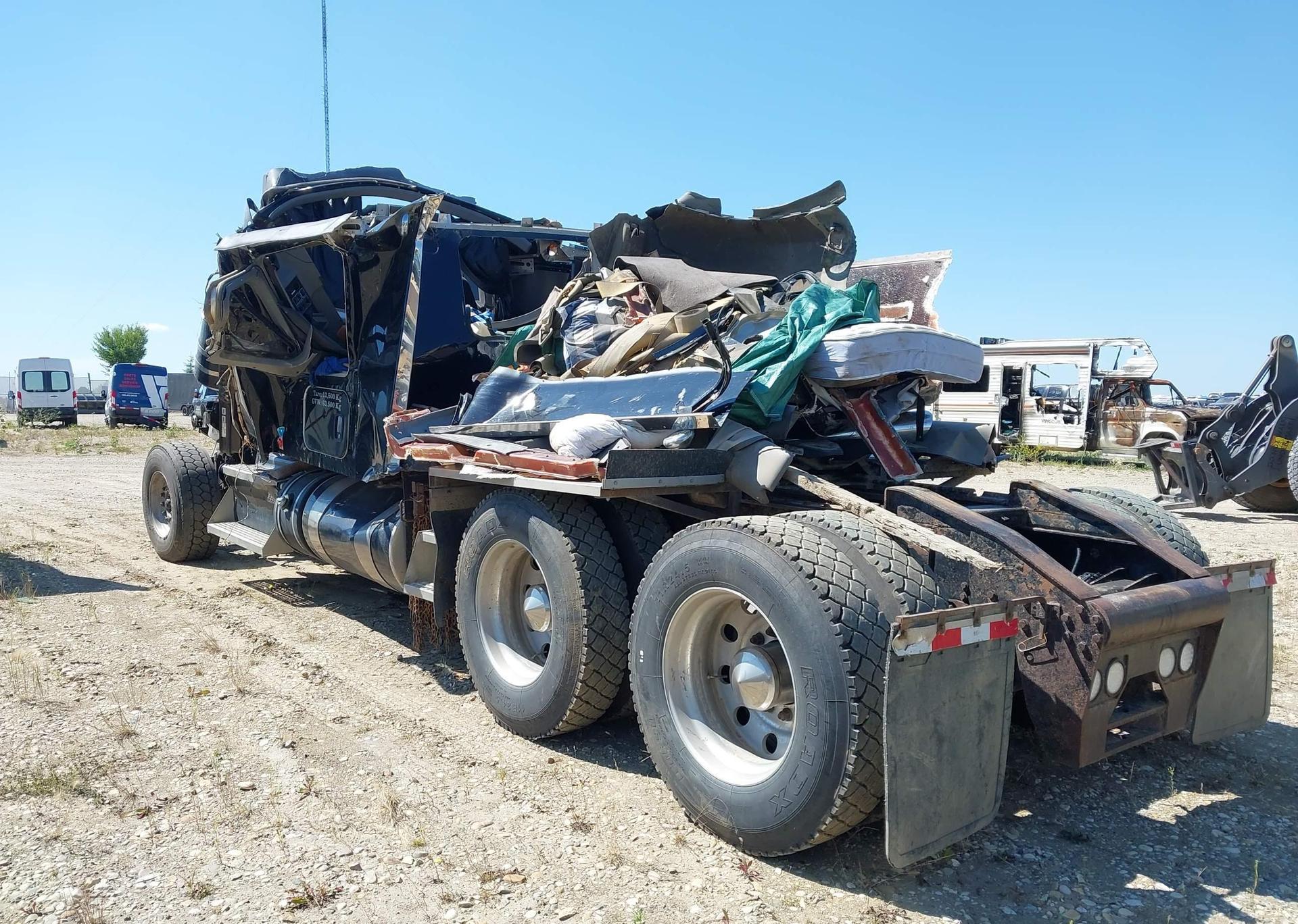 2019 KENWORTH W900