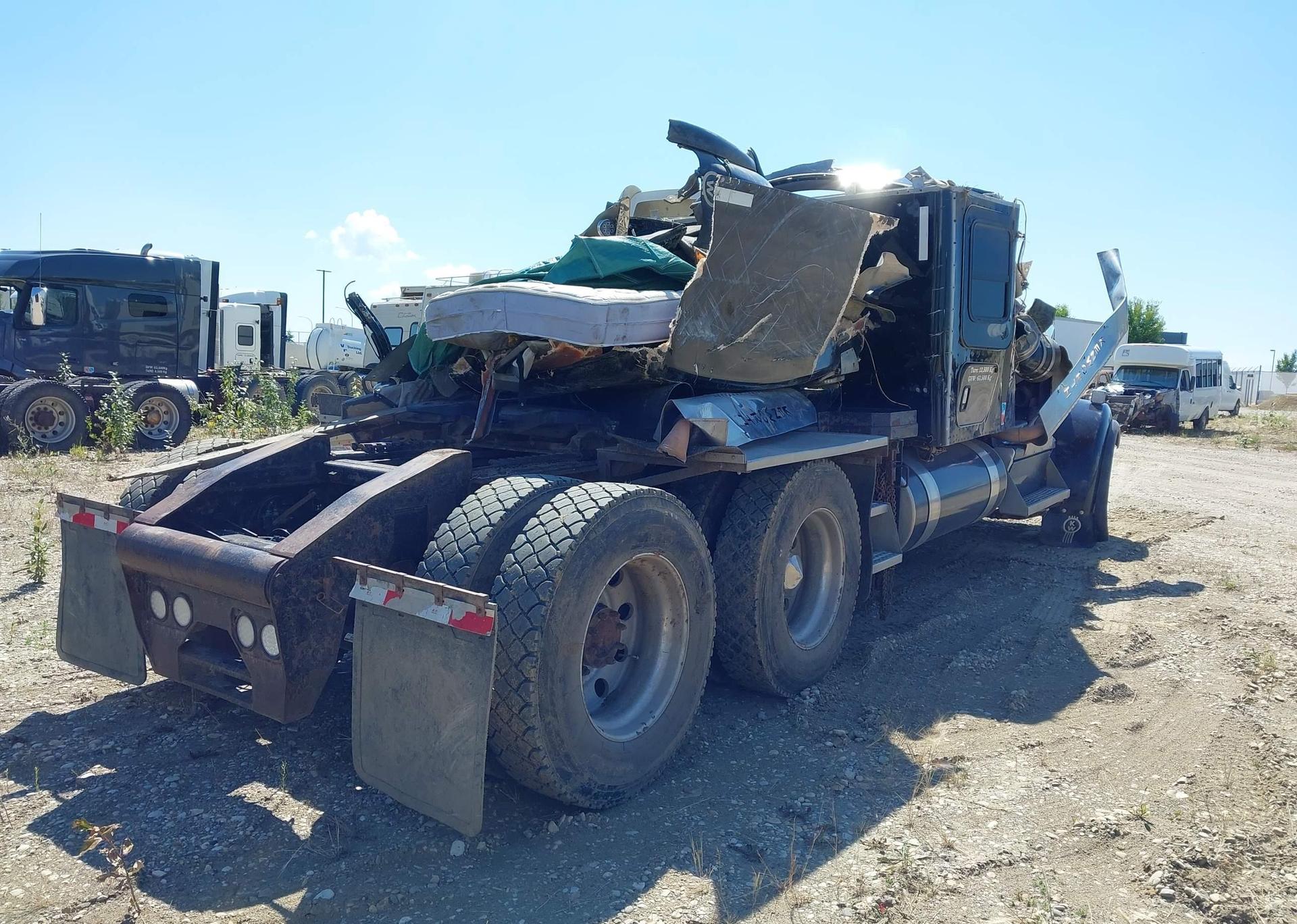 2019 KENWORTH W900