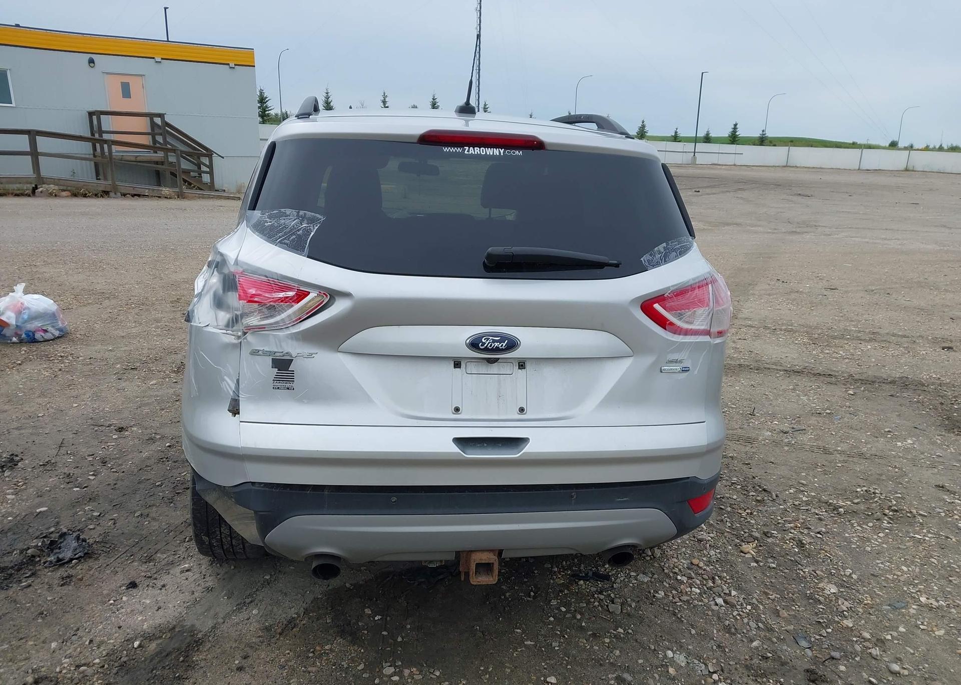 2015 FORD ESCAPE SE