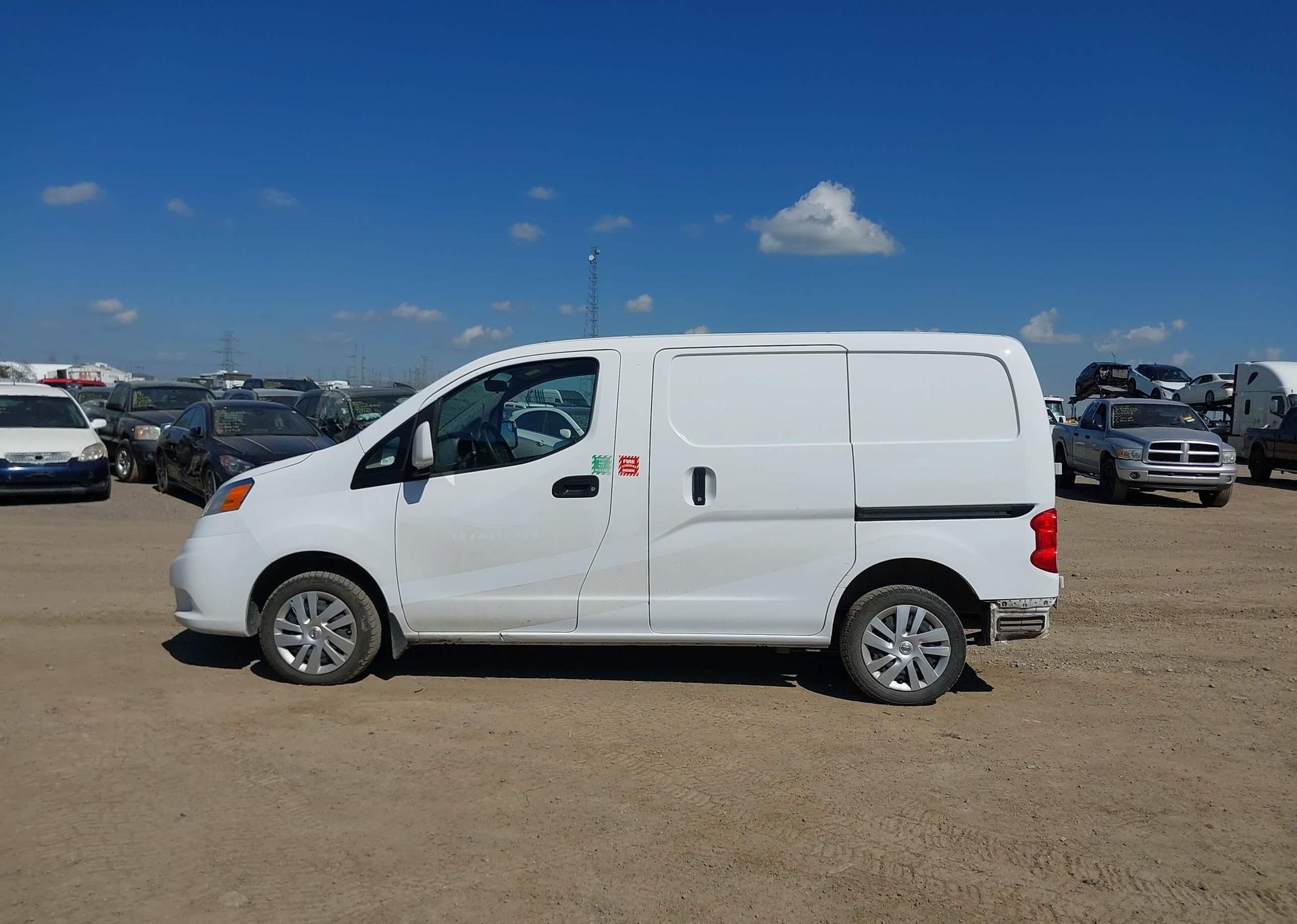 2020 NISSAN NV200 2.5S