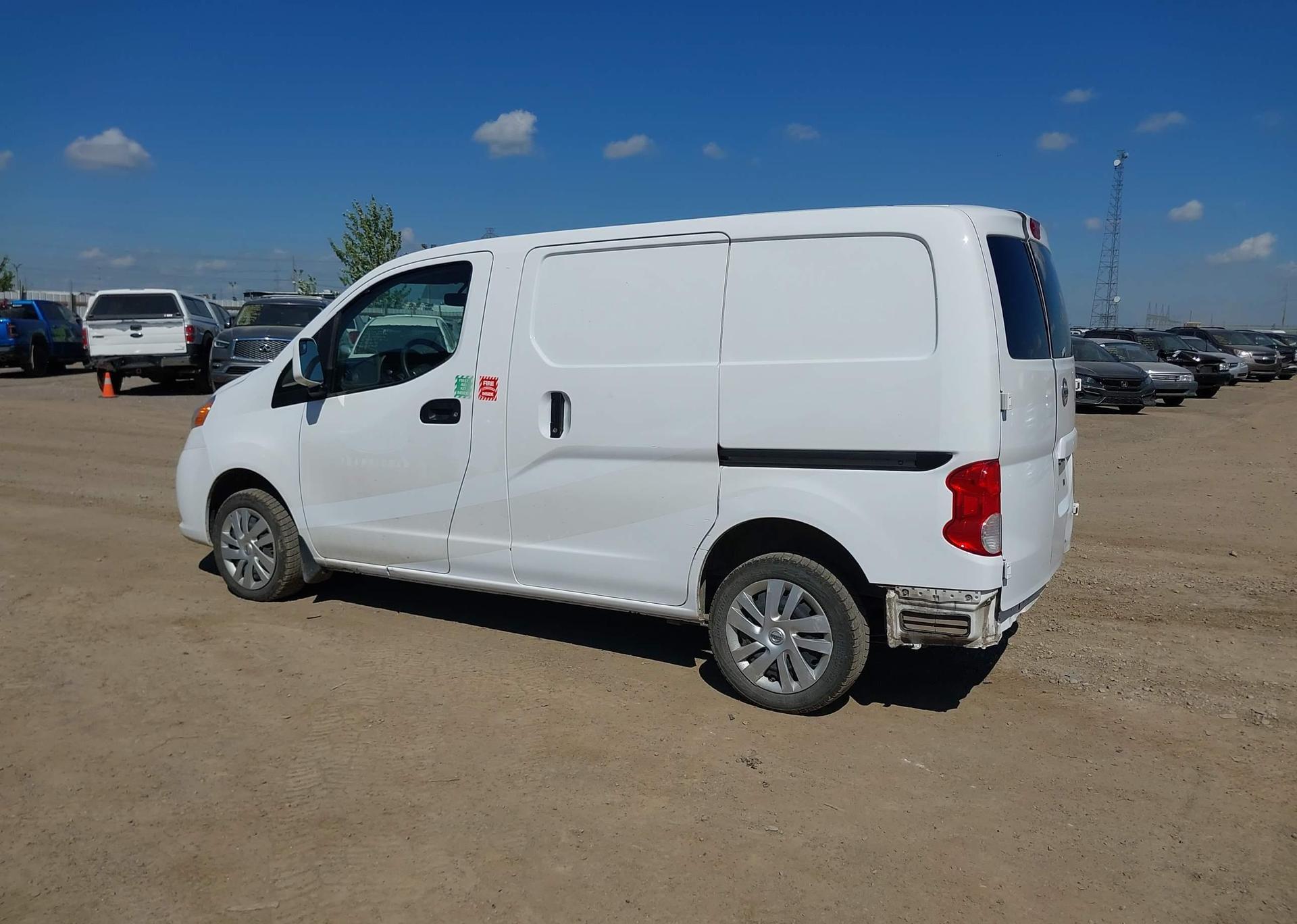 2020 NISSAN NV200 2.5S