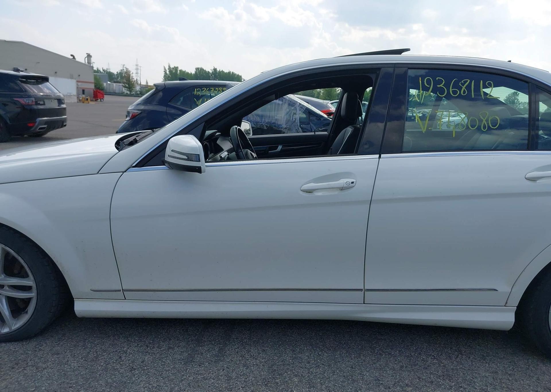 2013 MERCEDES-BENZ C 300 4MATIC