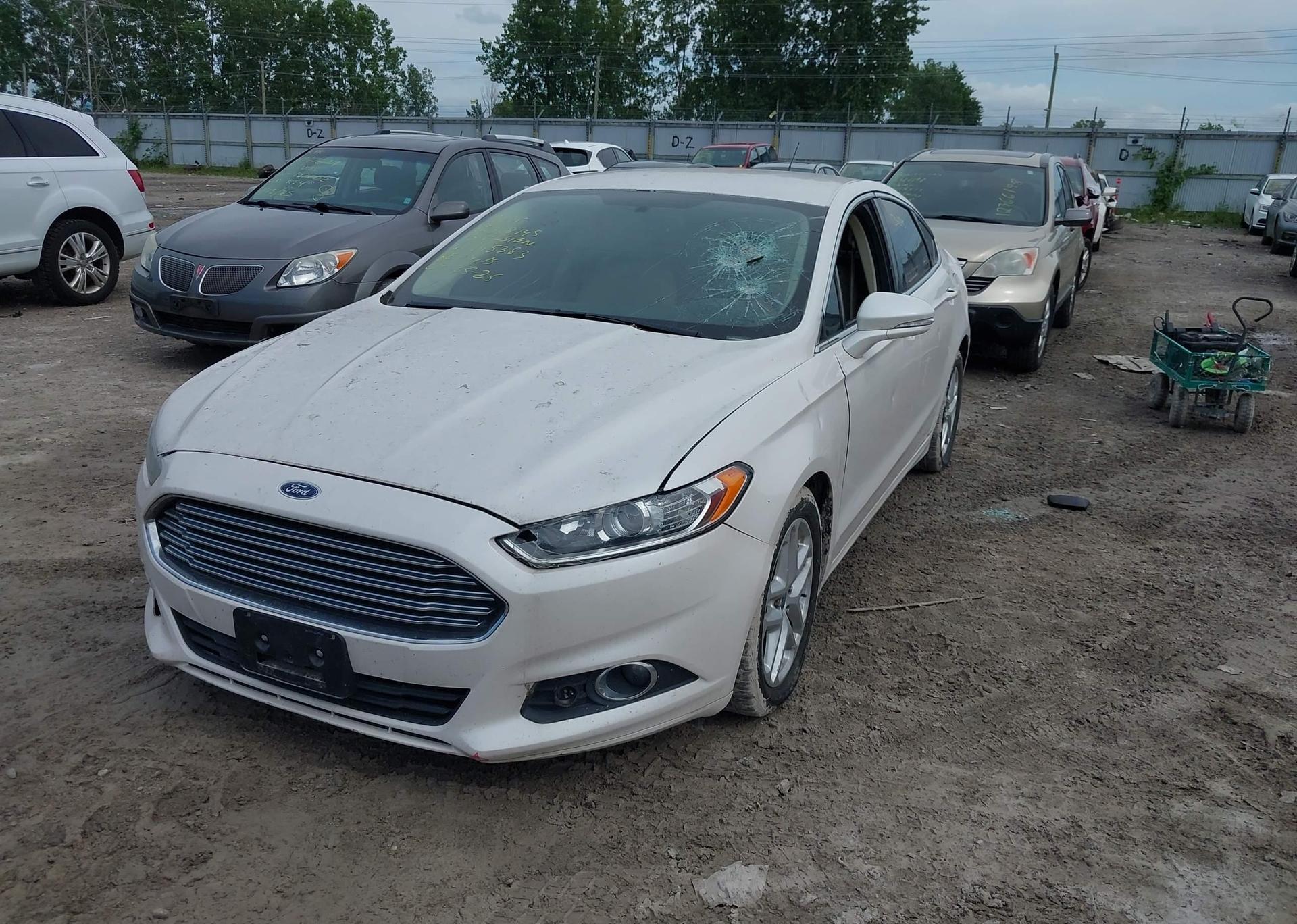 2013 FORD FUSION SE