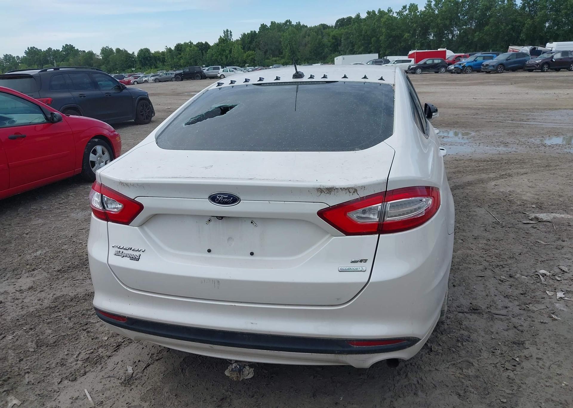 2013 FORD FUSION SE