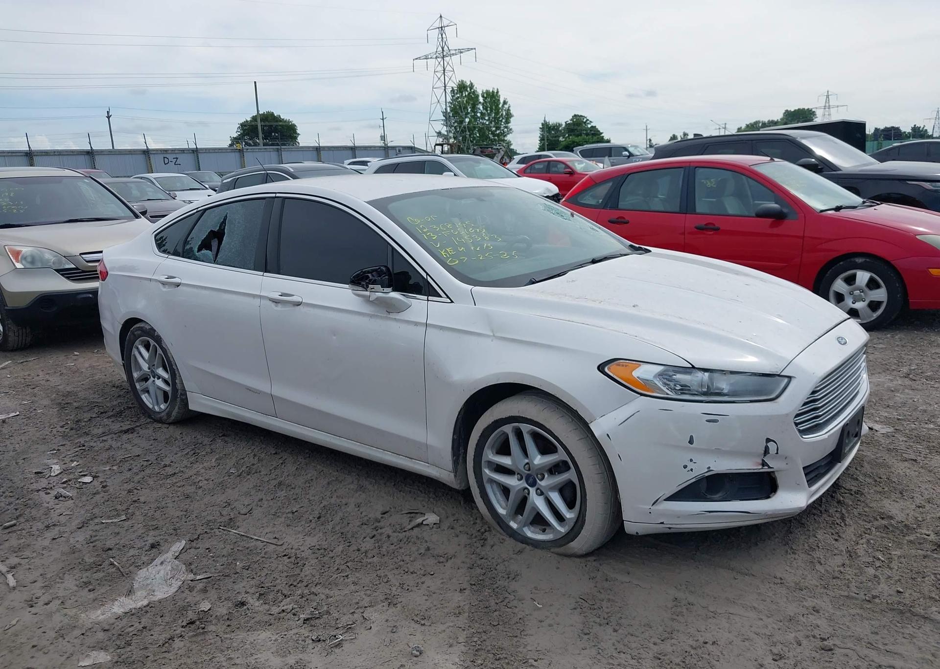 2013 FORD FUSION SE