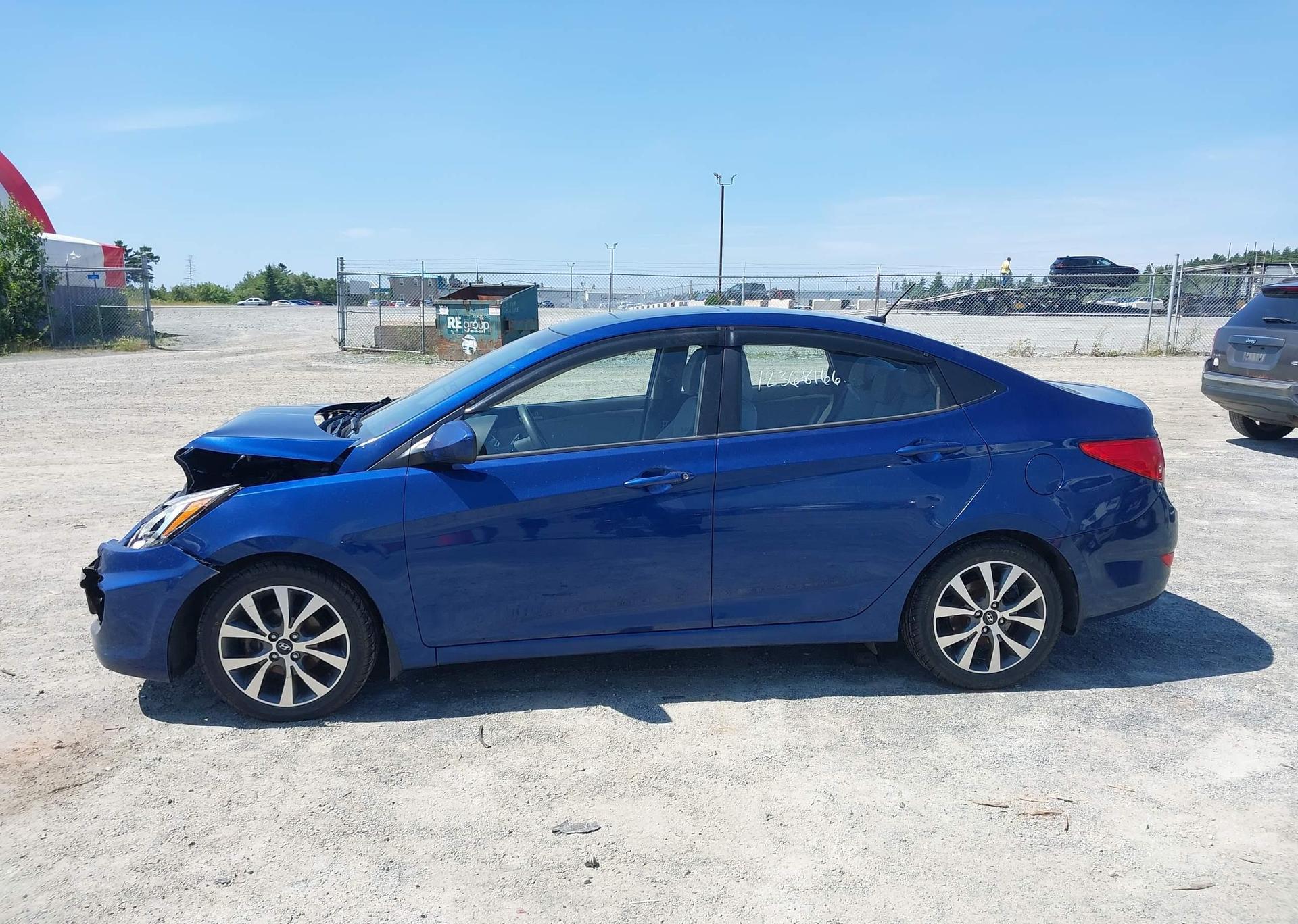 2016 HYUNDAI ACCENT SE