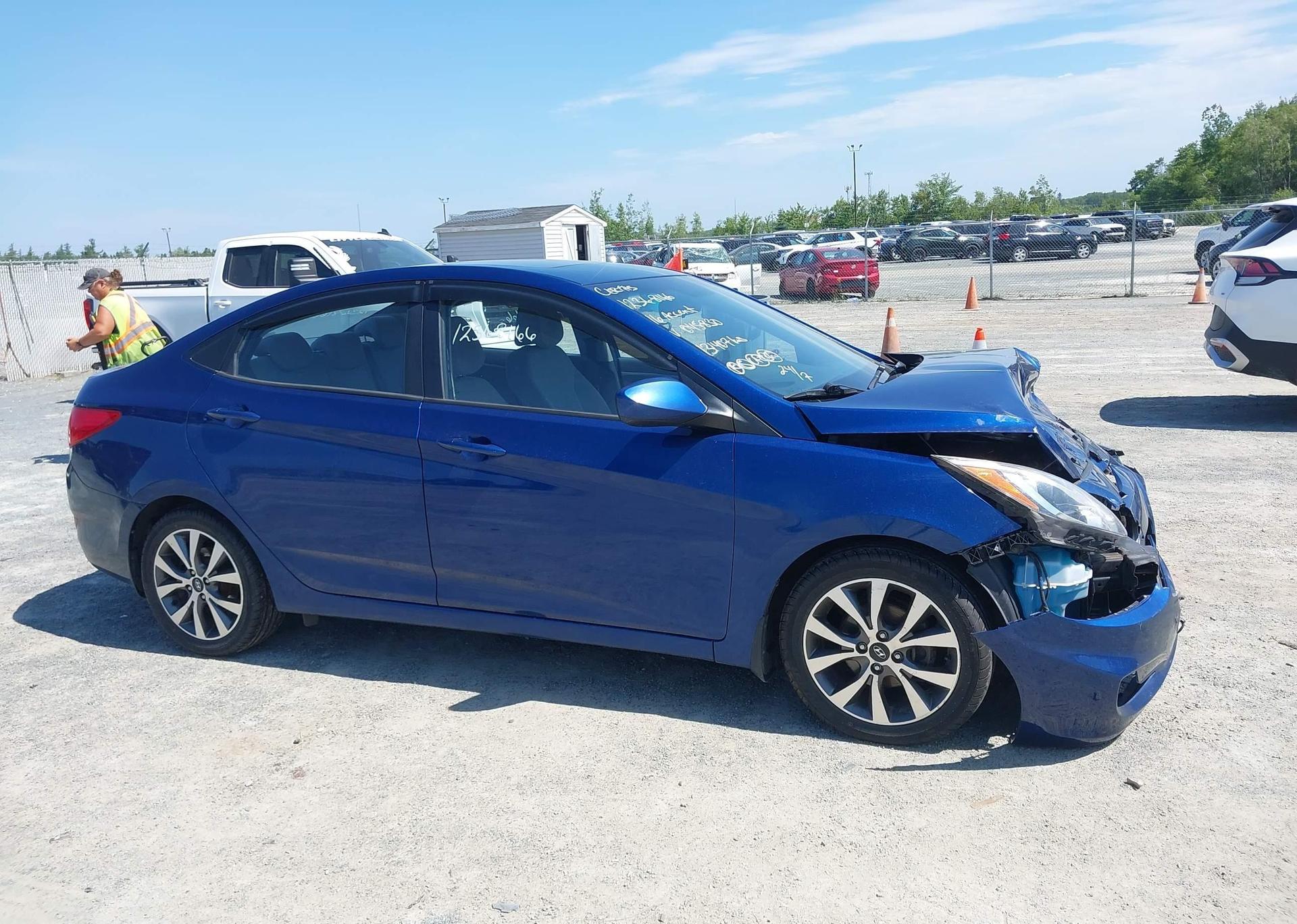2016 HYUNDAI ACCENT SE