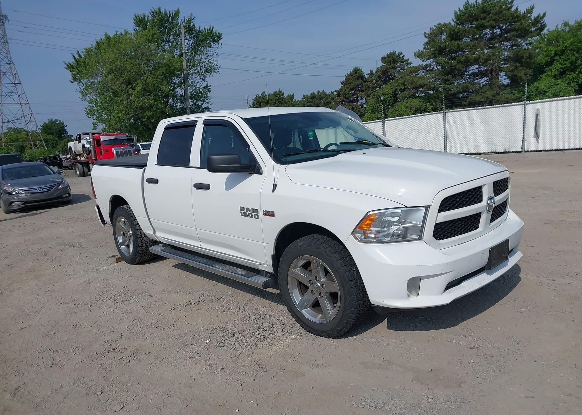 2017 RAM 1500 ST