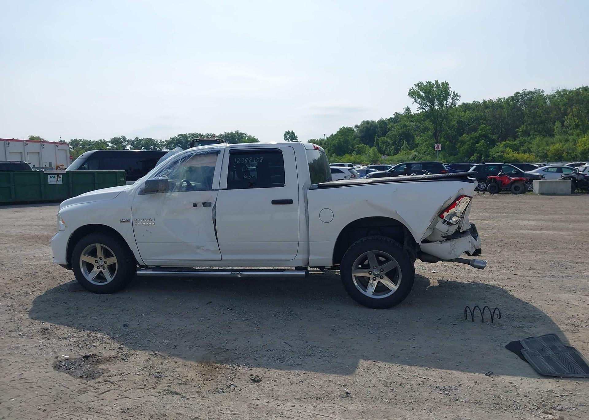2017 RAM 1500 ST