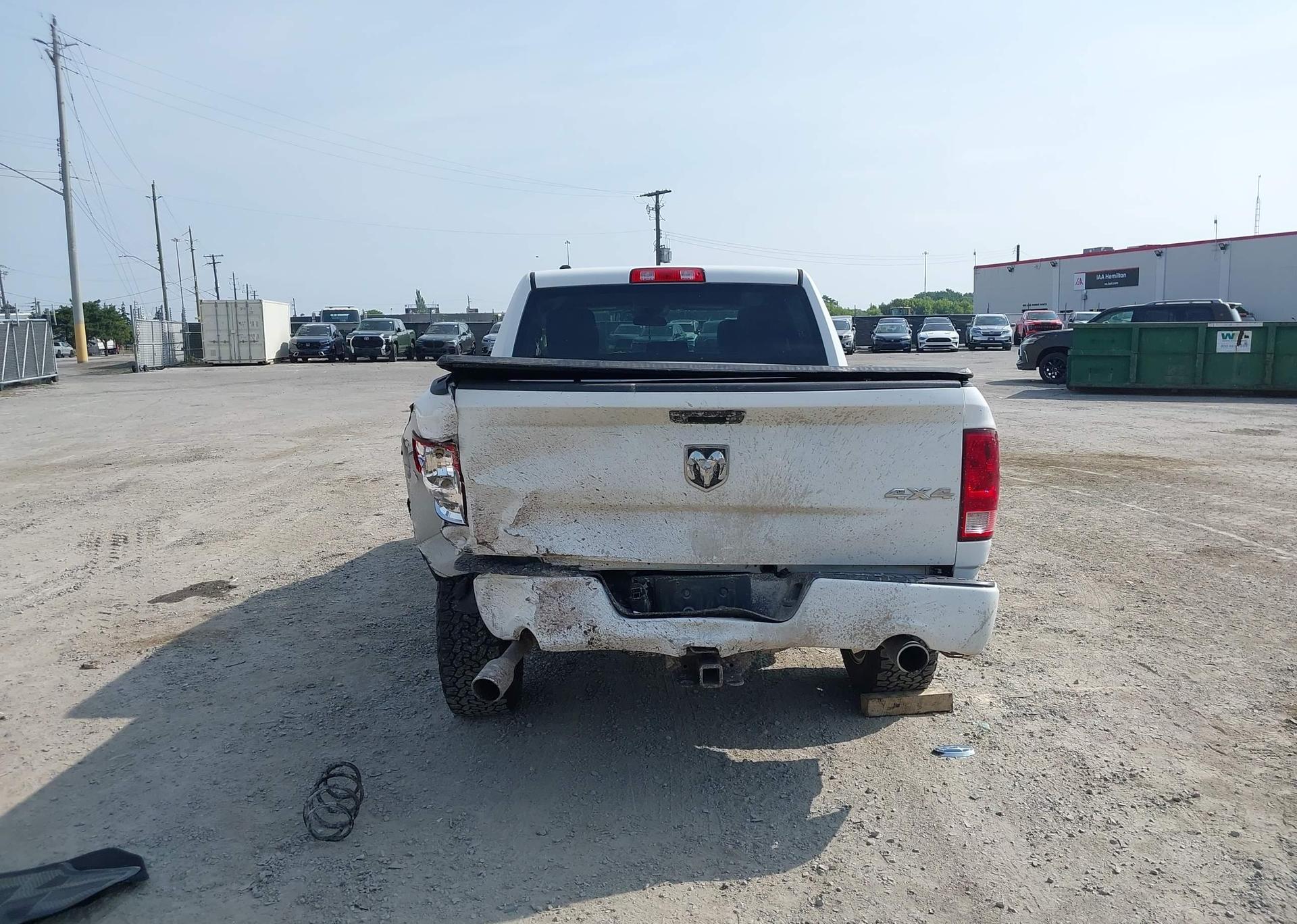 2017 RAM 1500 ST