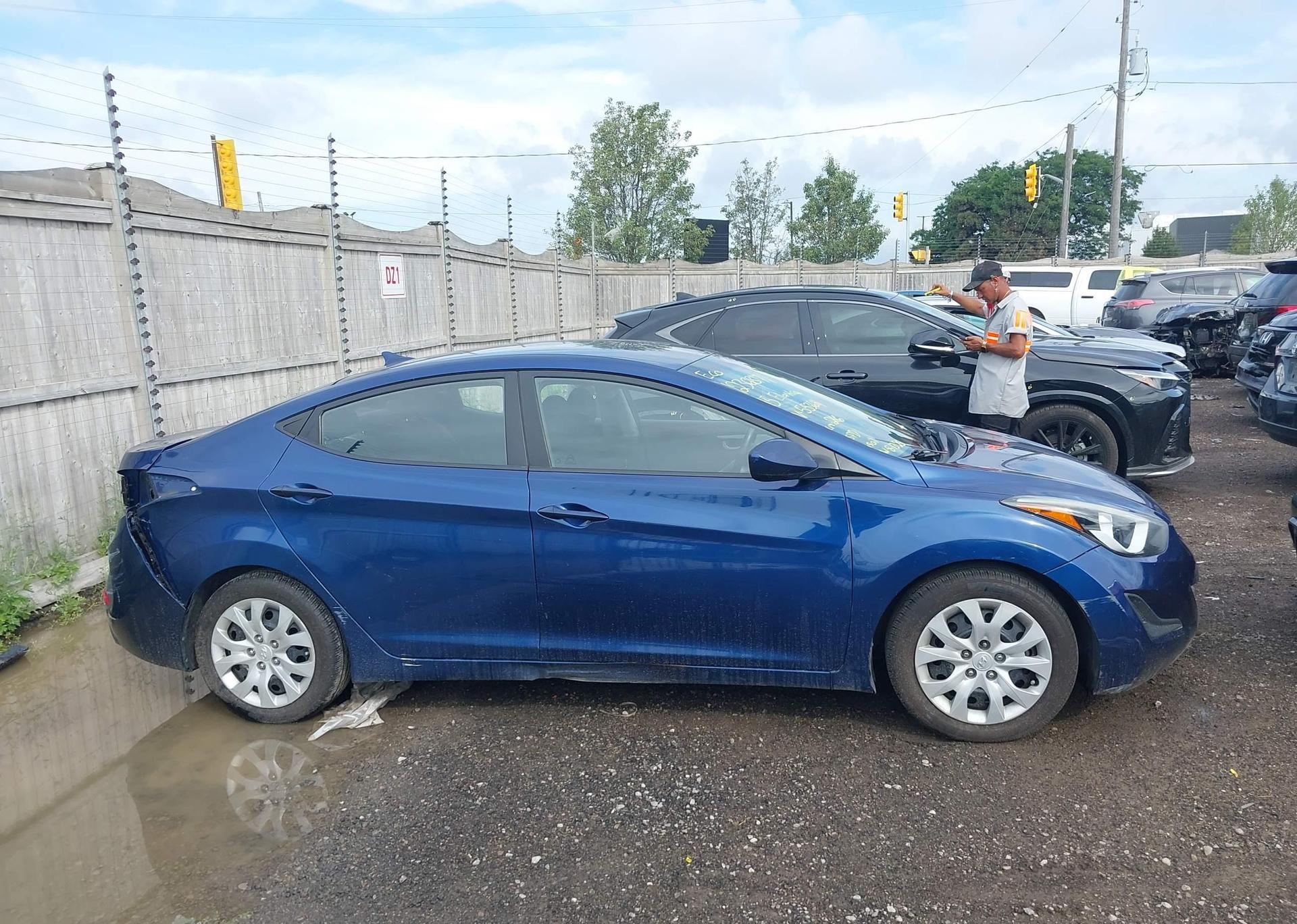 2015 HYUNDAI ELANTRA GL