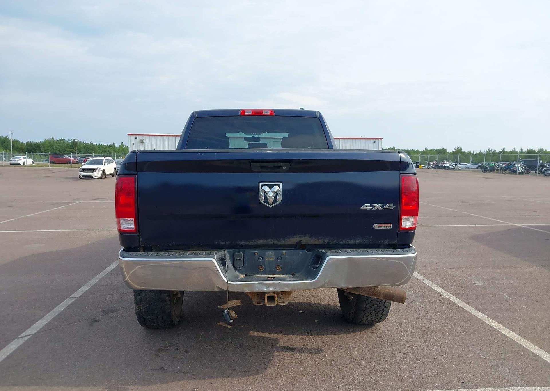 2012 DODGE RAM 2500 ST