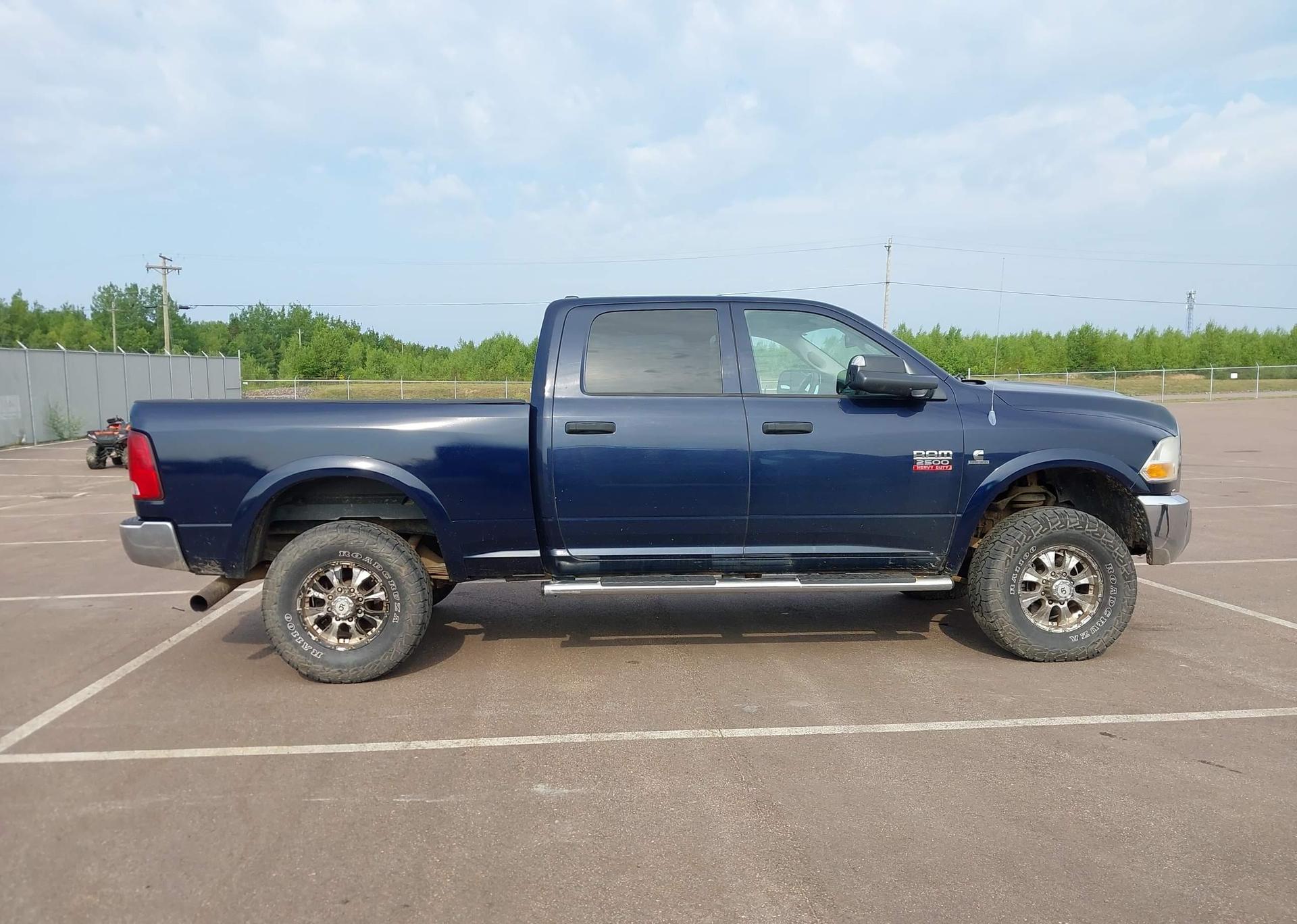 2012 DODGE RAM 2500 ST