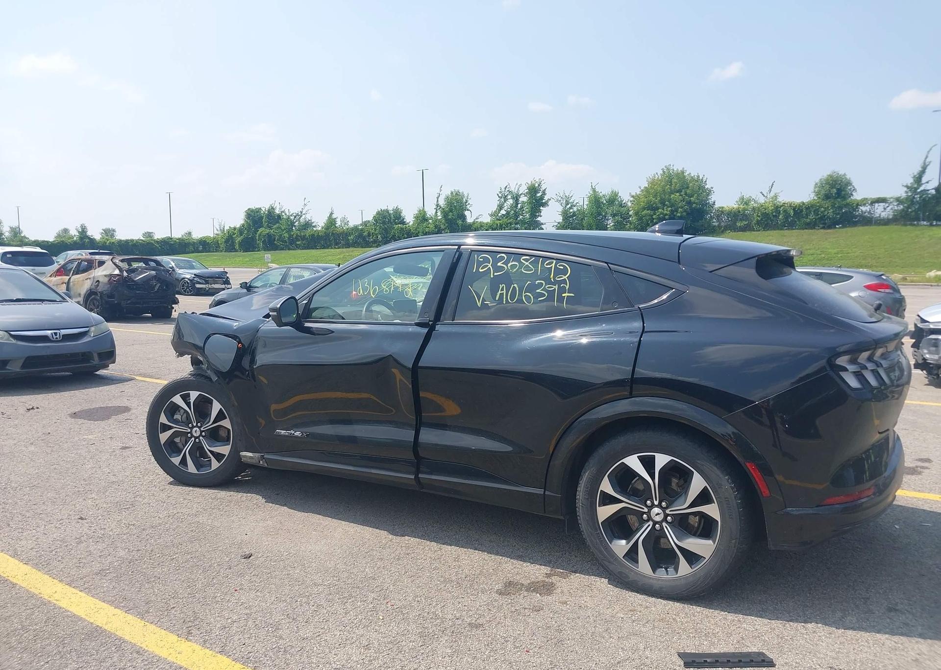 2021 FORD MUSTANG MACH-E PREMIUM