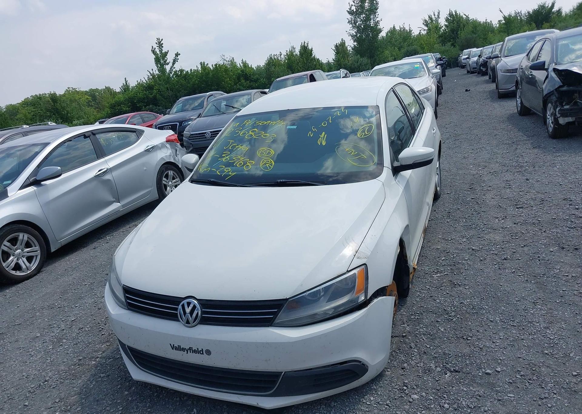 2011 VOLKSWAGEN JETTA SE