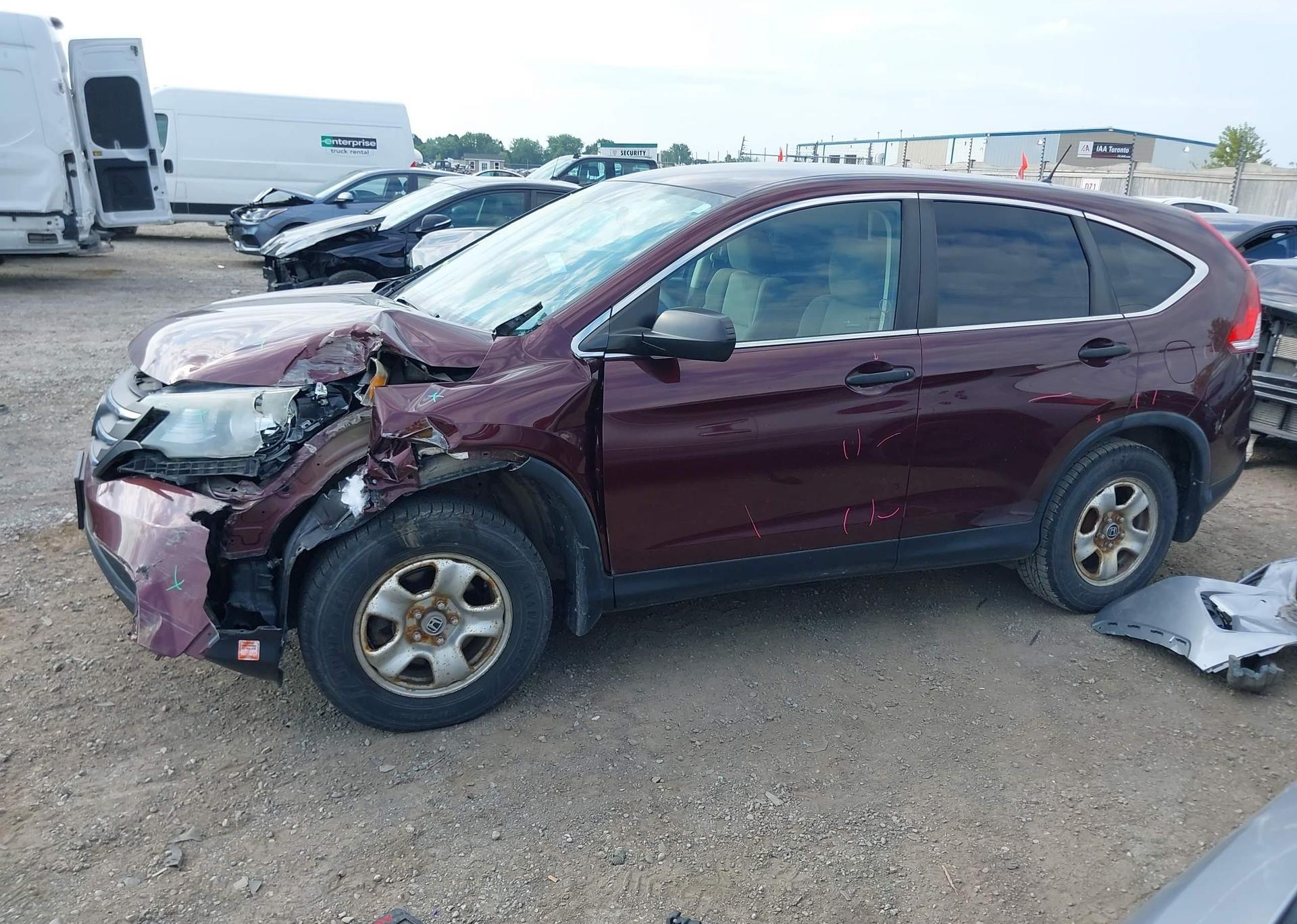 2013 HONDA CR-V LX