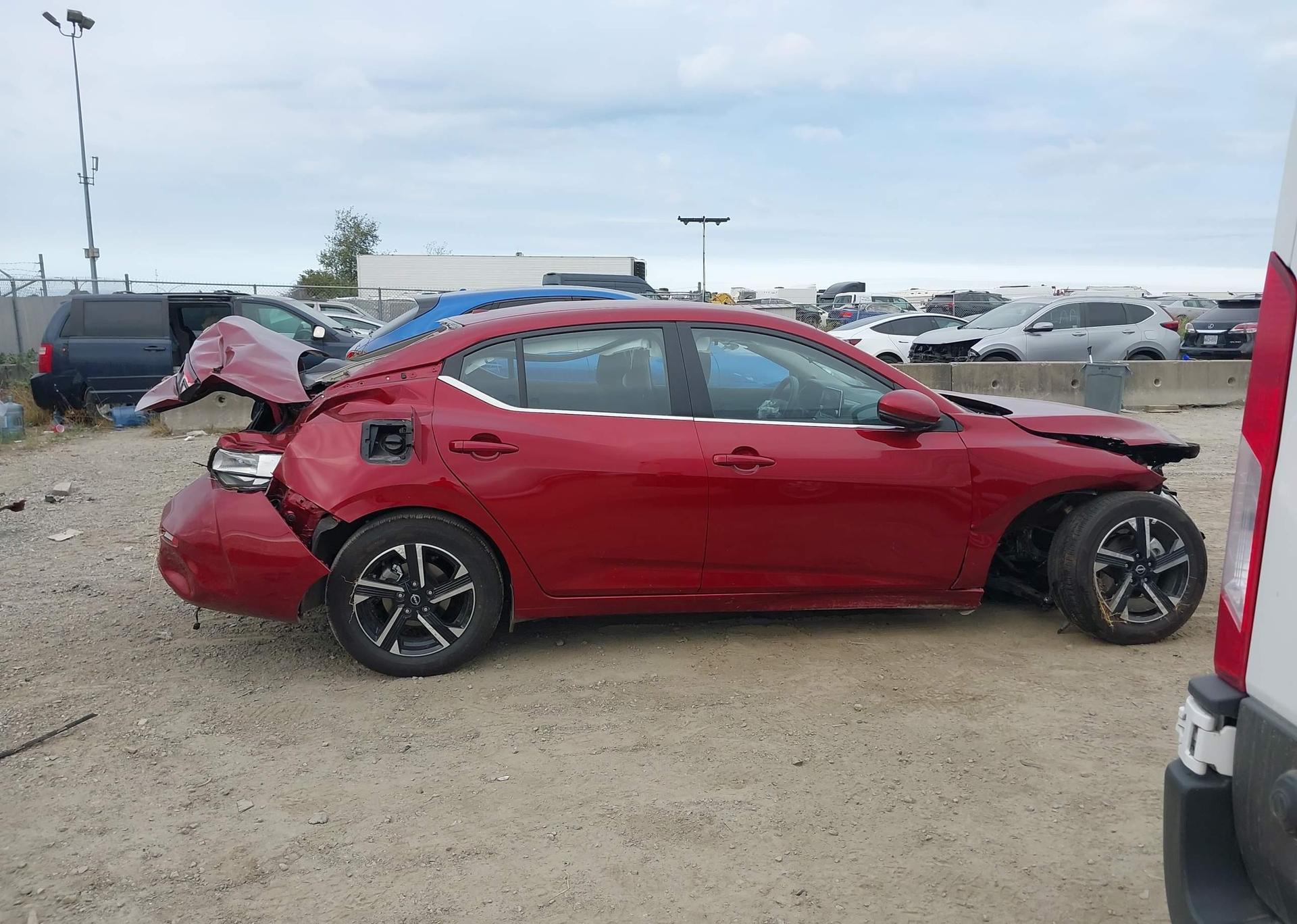 2025 NISSAN SENTRA SV