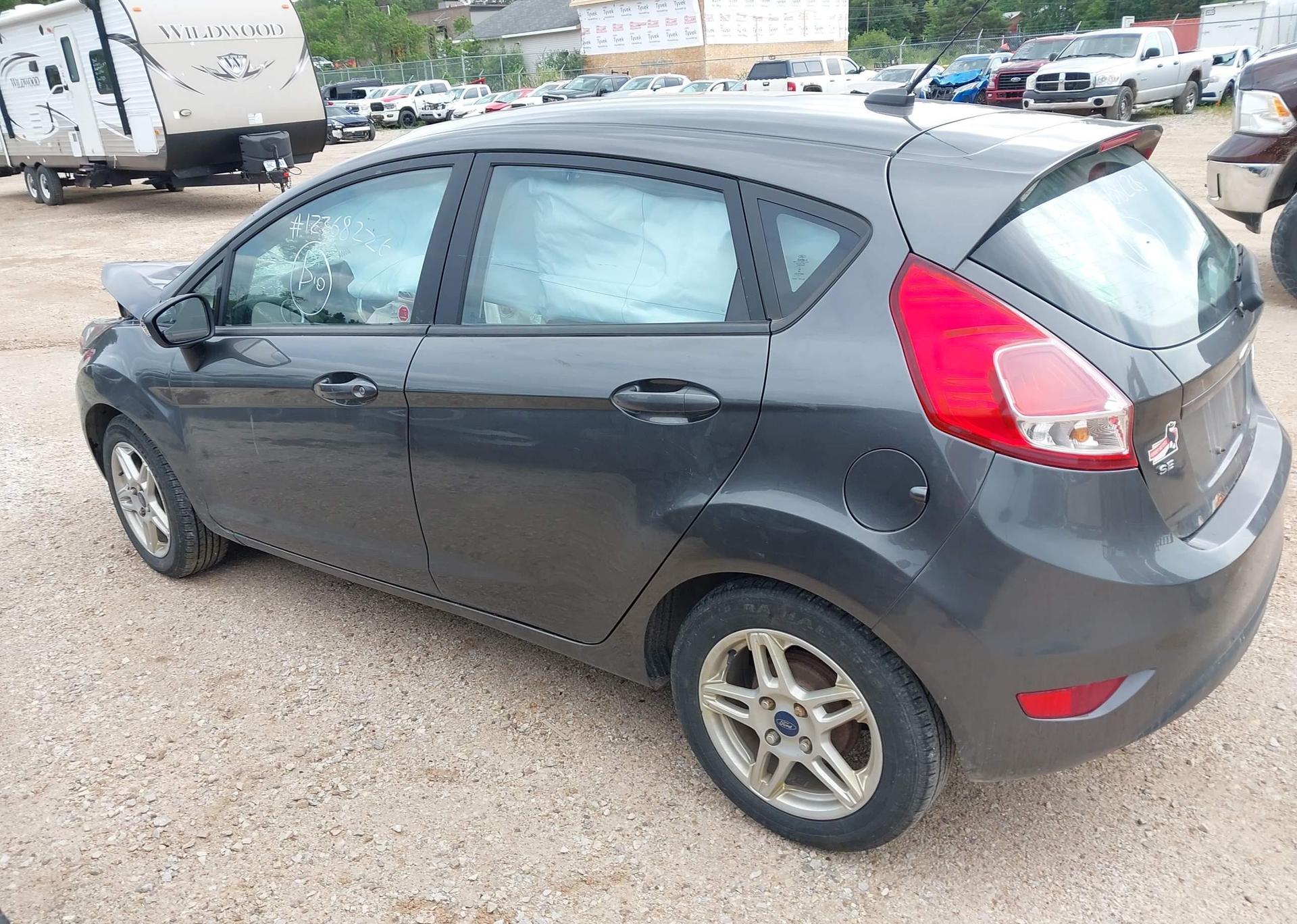 2017 FORD FIESTA SE
