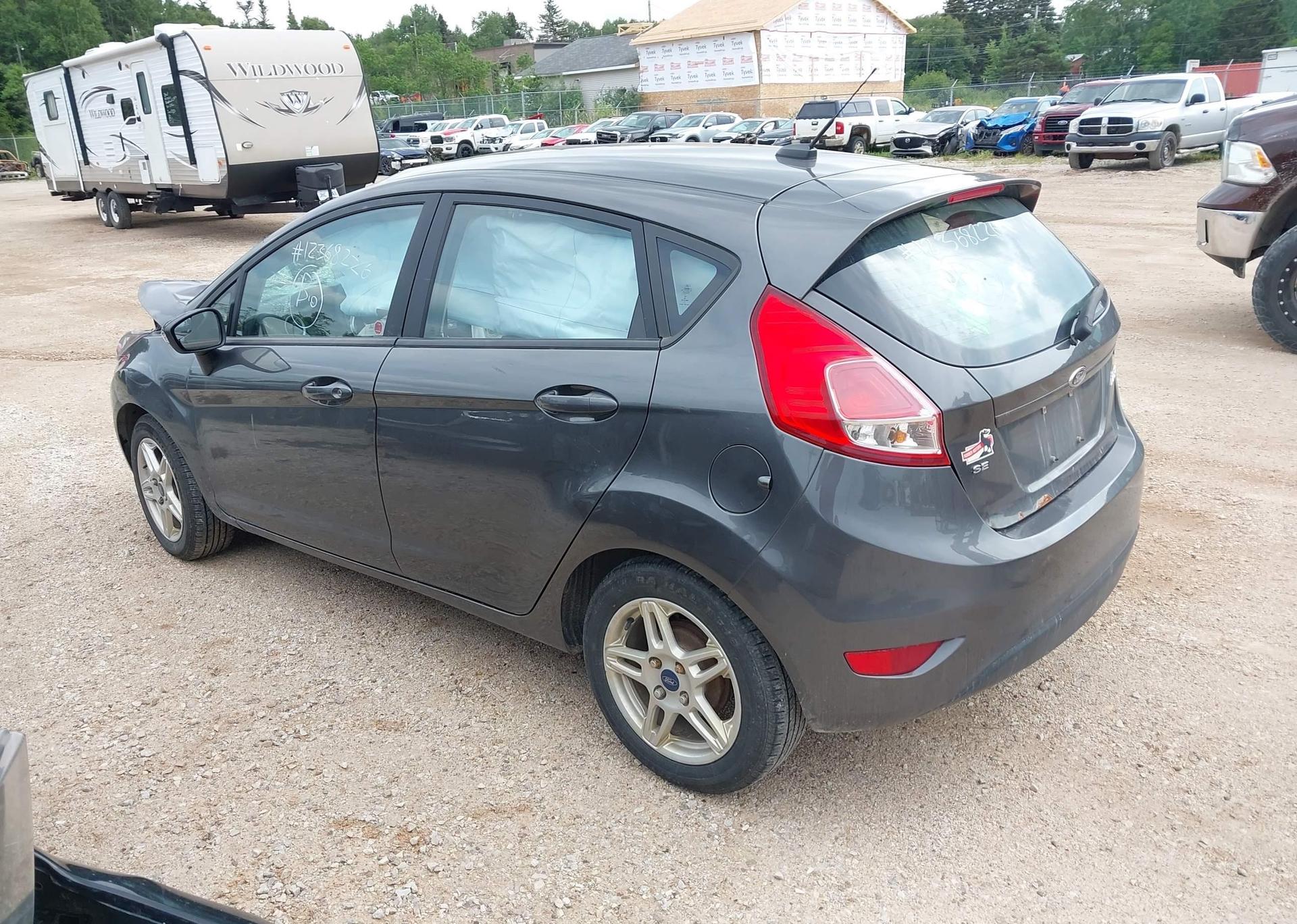 2017 FORD FIESTA SE