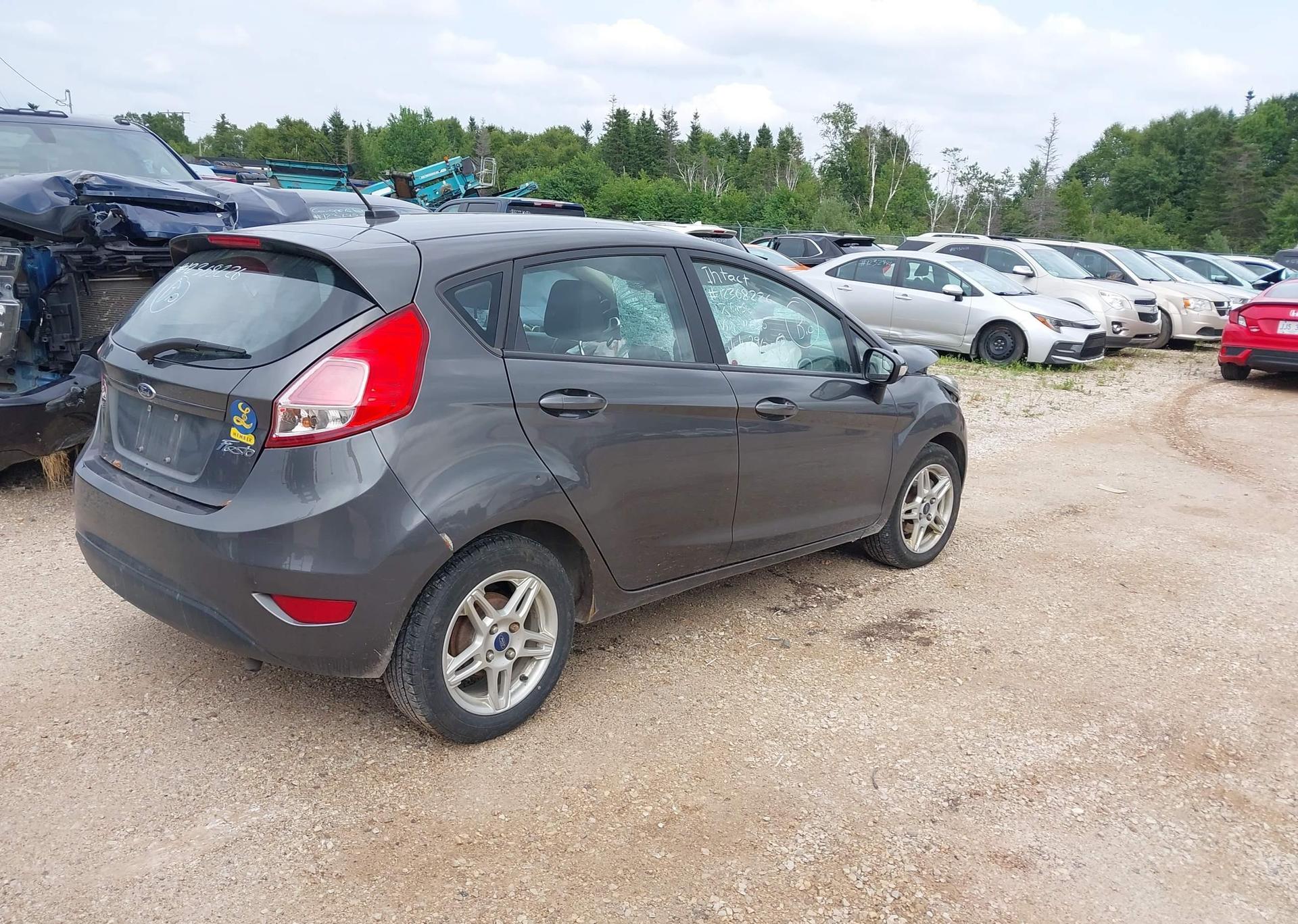2017 FORD FIESTA SE