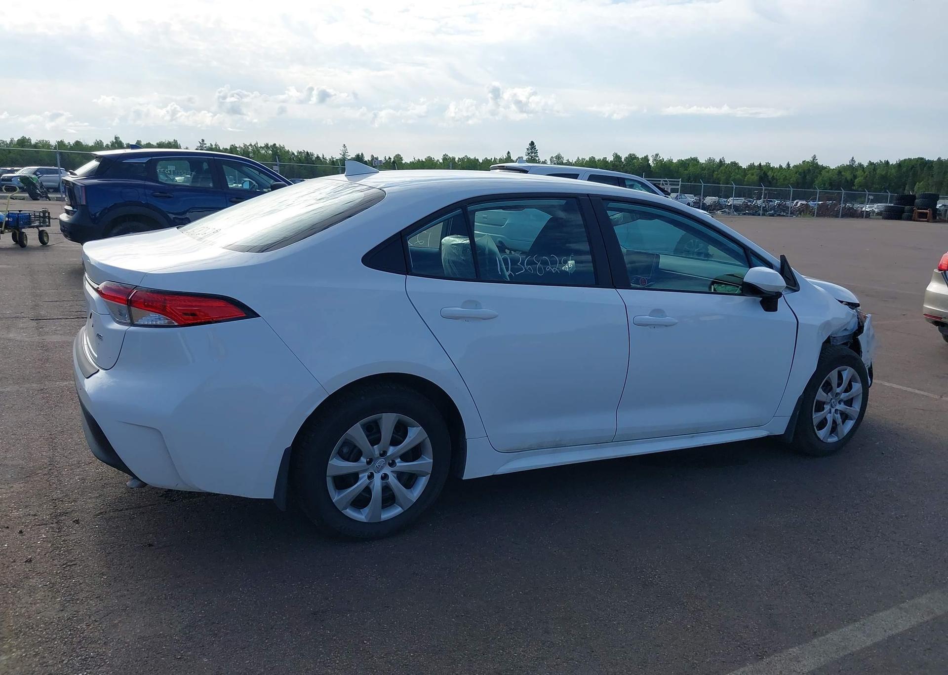 2025 TOYOTA COROLLA LE