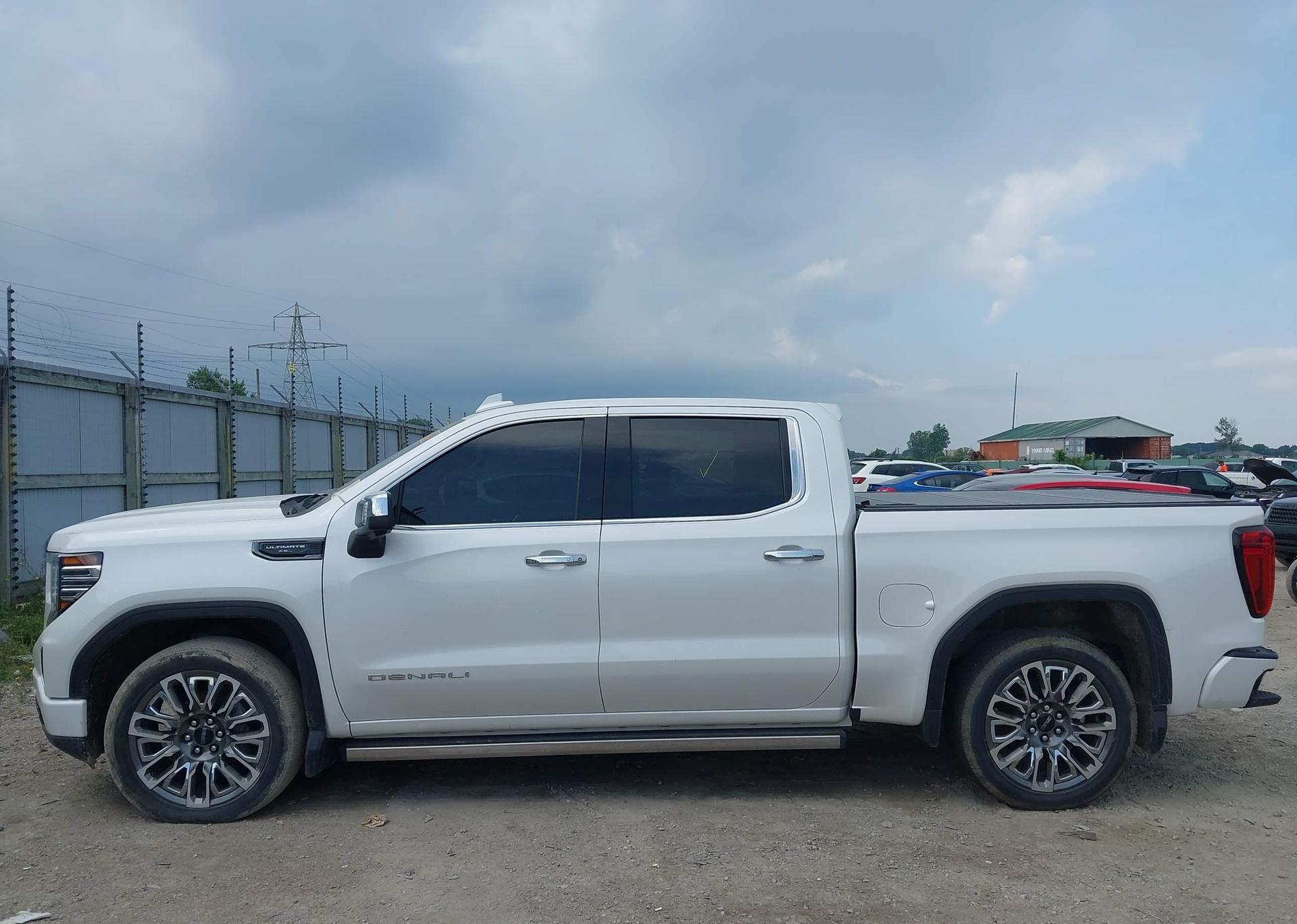 2023 GMC SIERRA K1500 DENALI ULTIMATE