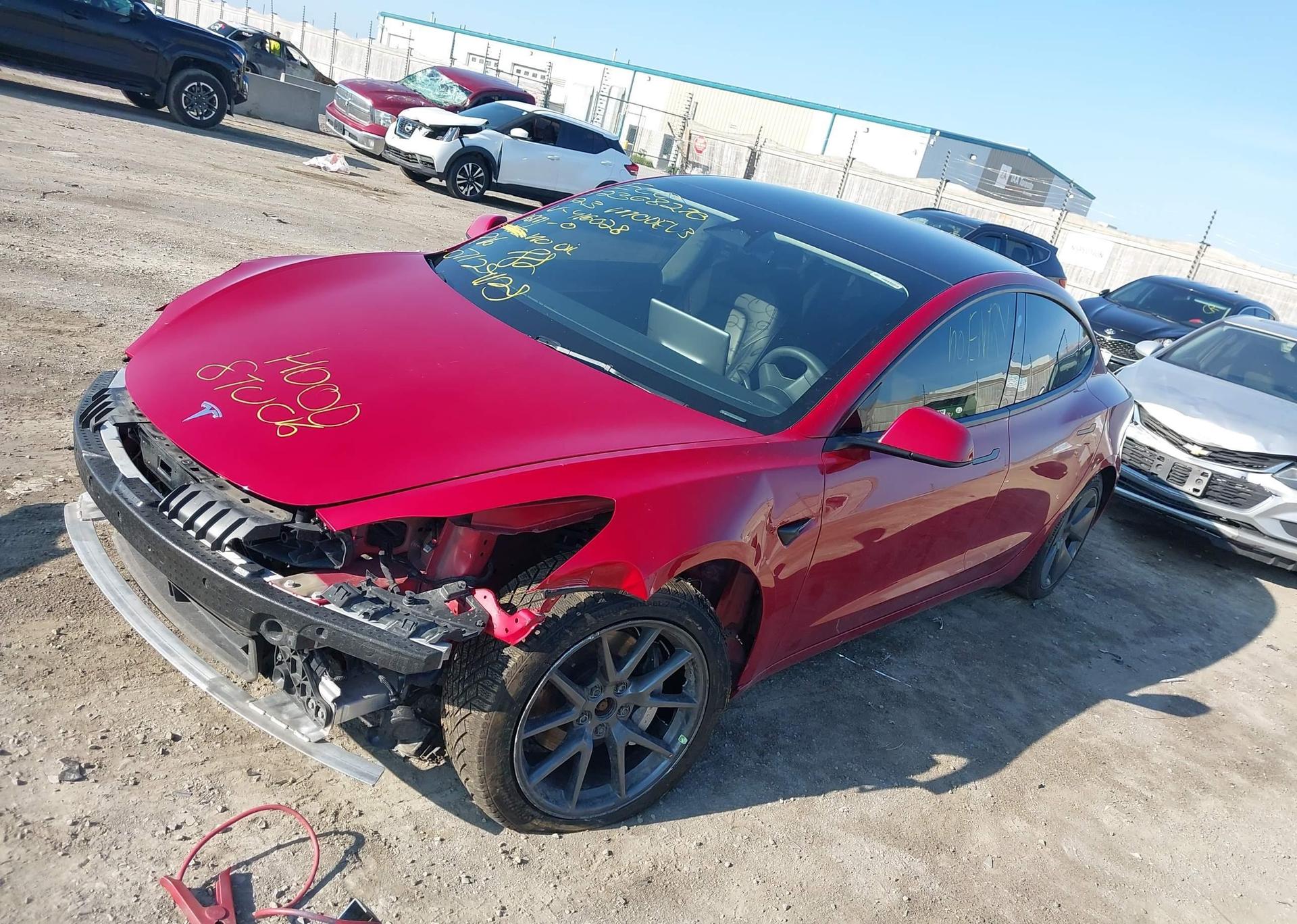 2023 TESLA MODEL 3