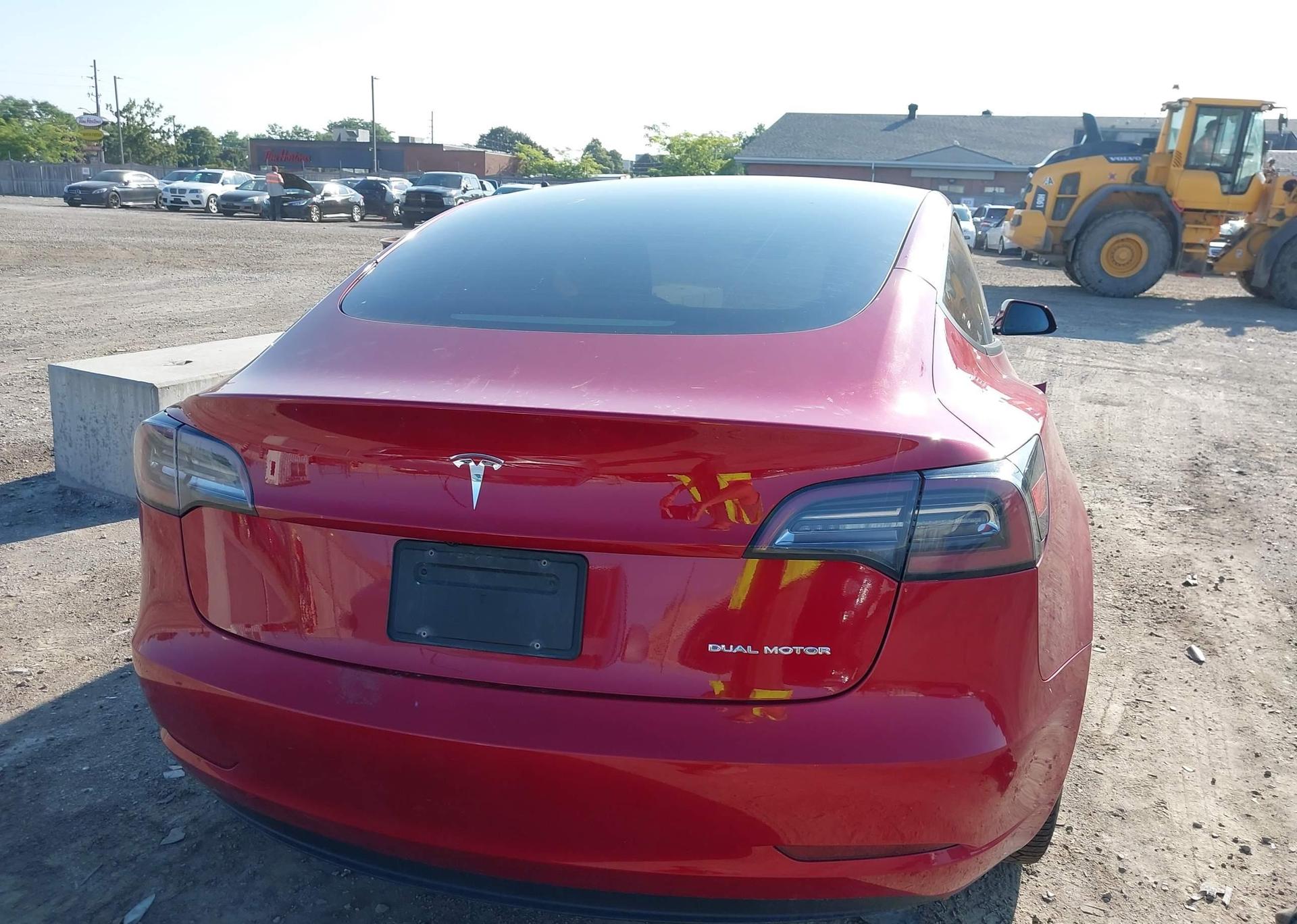 2023 TESLA MODEL 3