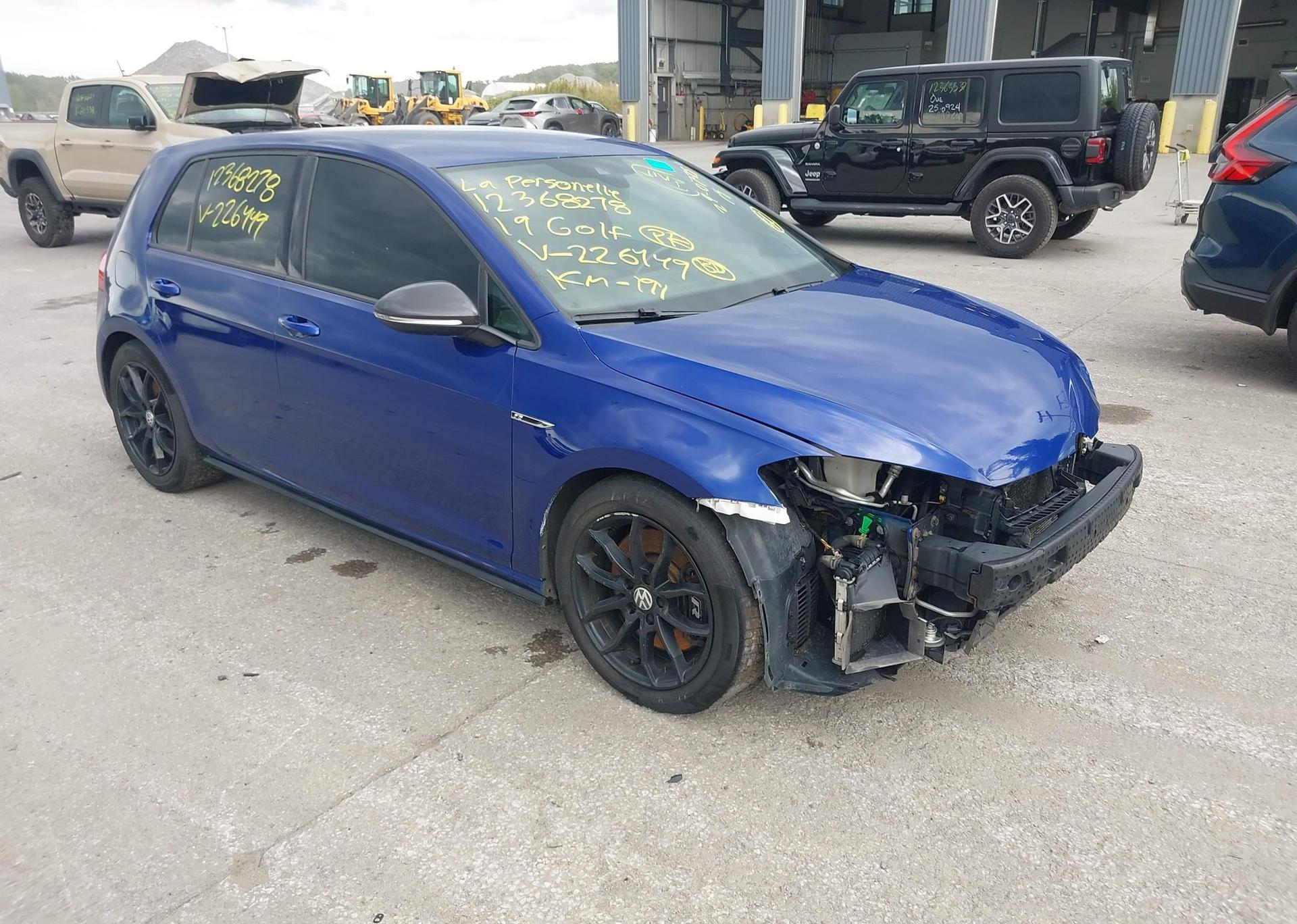 2019 VOLKSWAGEN GOLF R