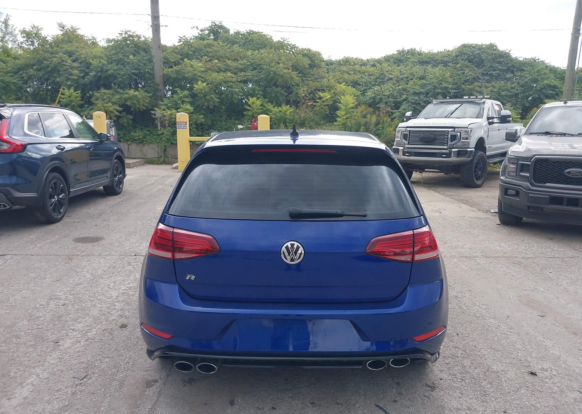 2019 VOLKSWAGEN GOLF R