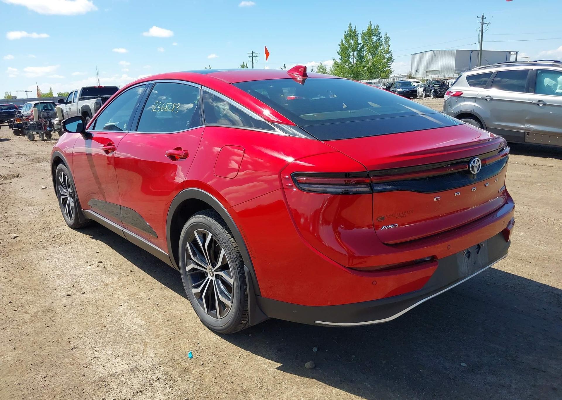 2023 TOYOTA CROWN XLE
