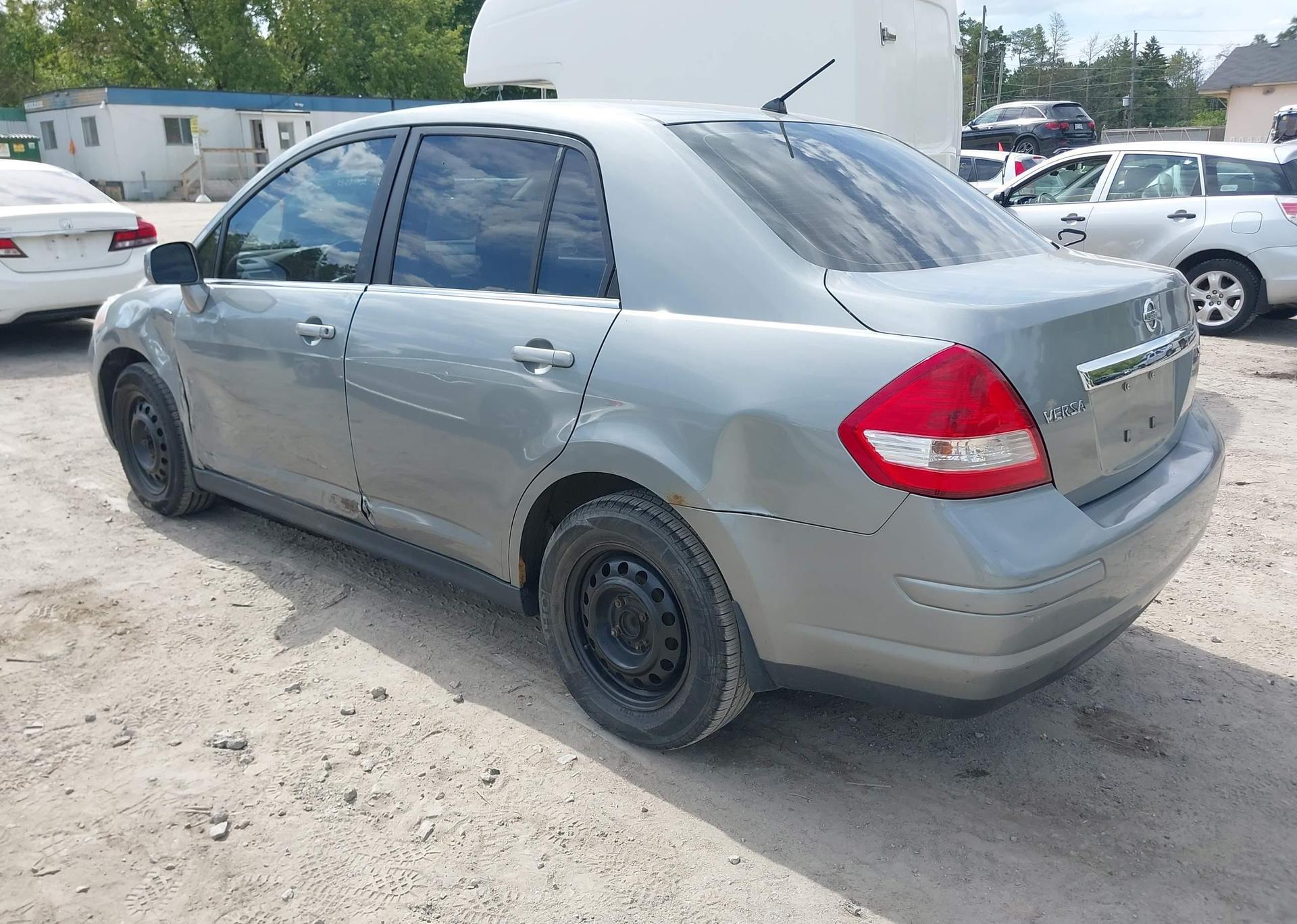 2007 NISSAN VERSA S