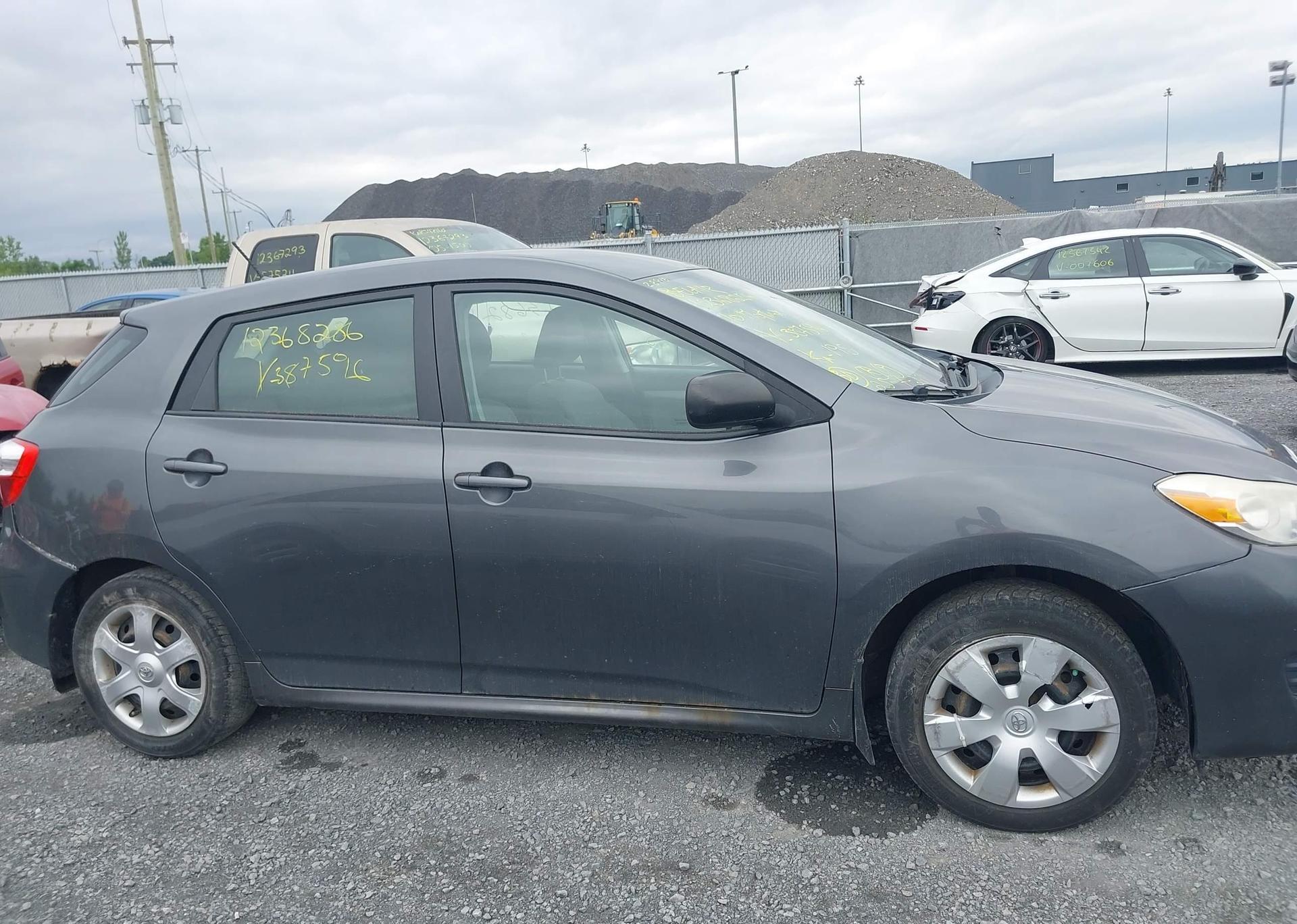 2010 TOYOTA MATRIX