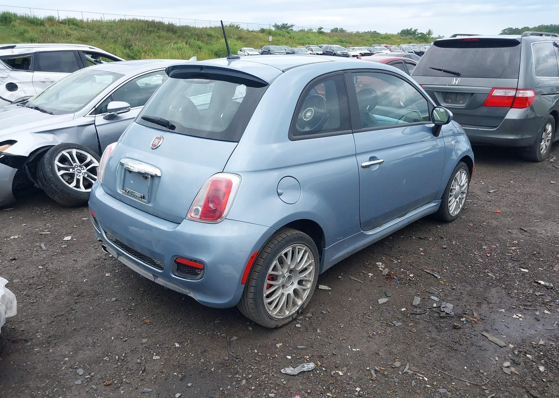 2013 FIAT 500 SPORT